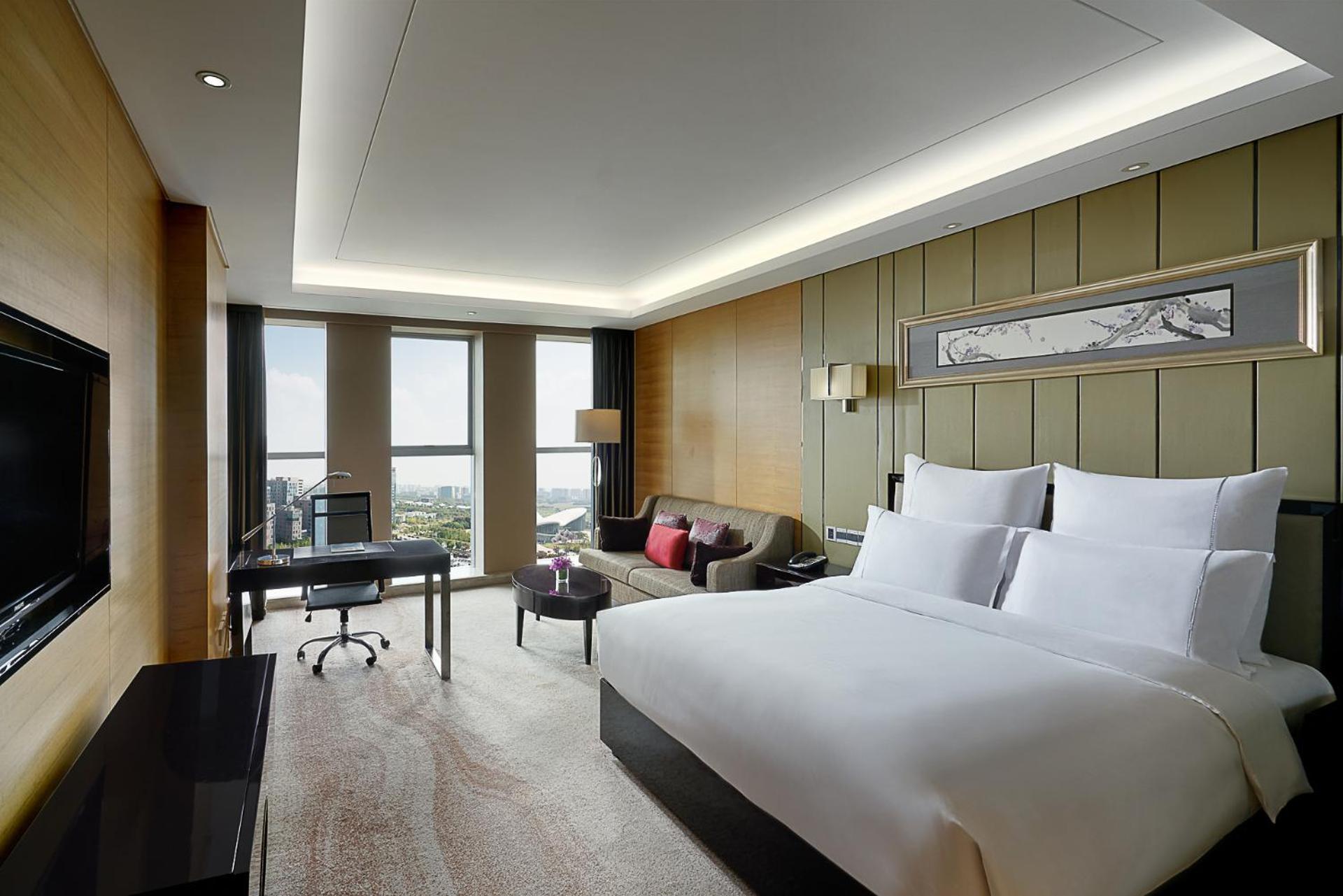 Superior King Room photo 3