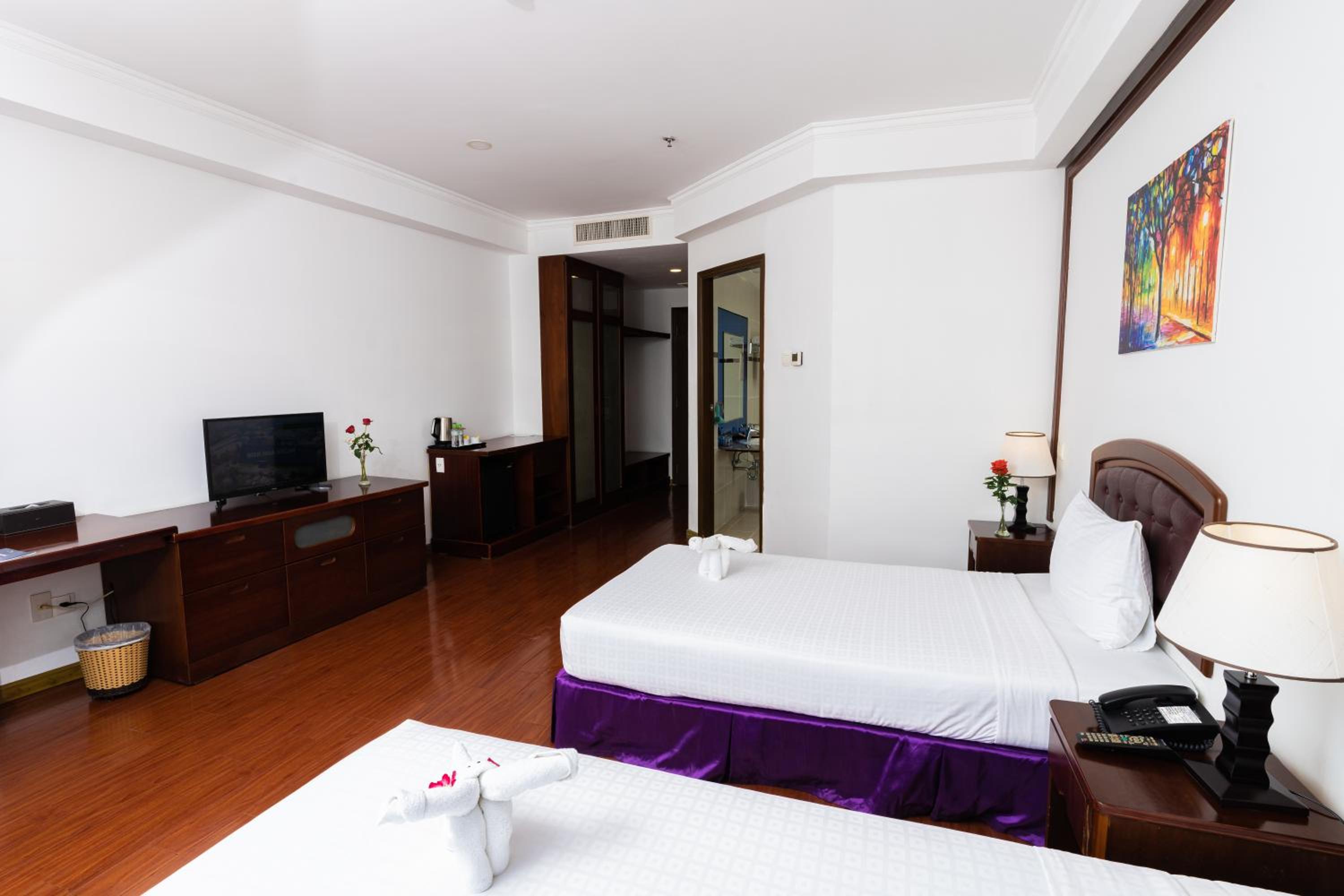 Deluxe Twin Room with Ocean View   - Photo 5