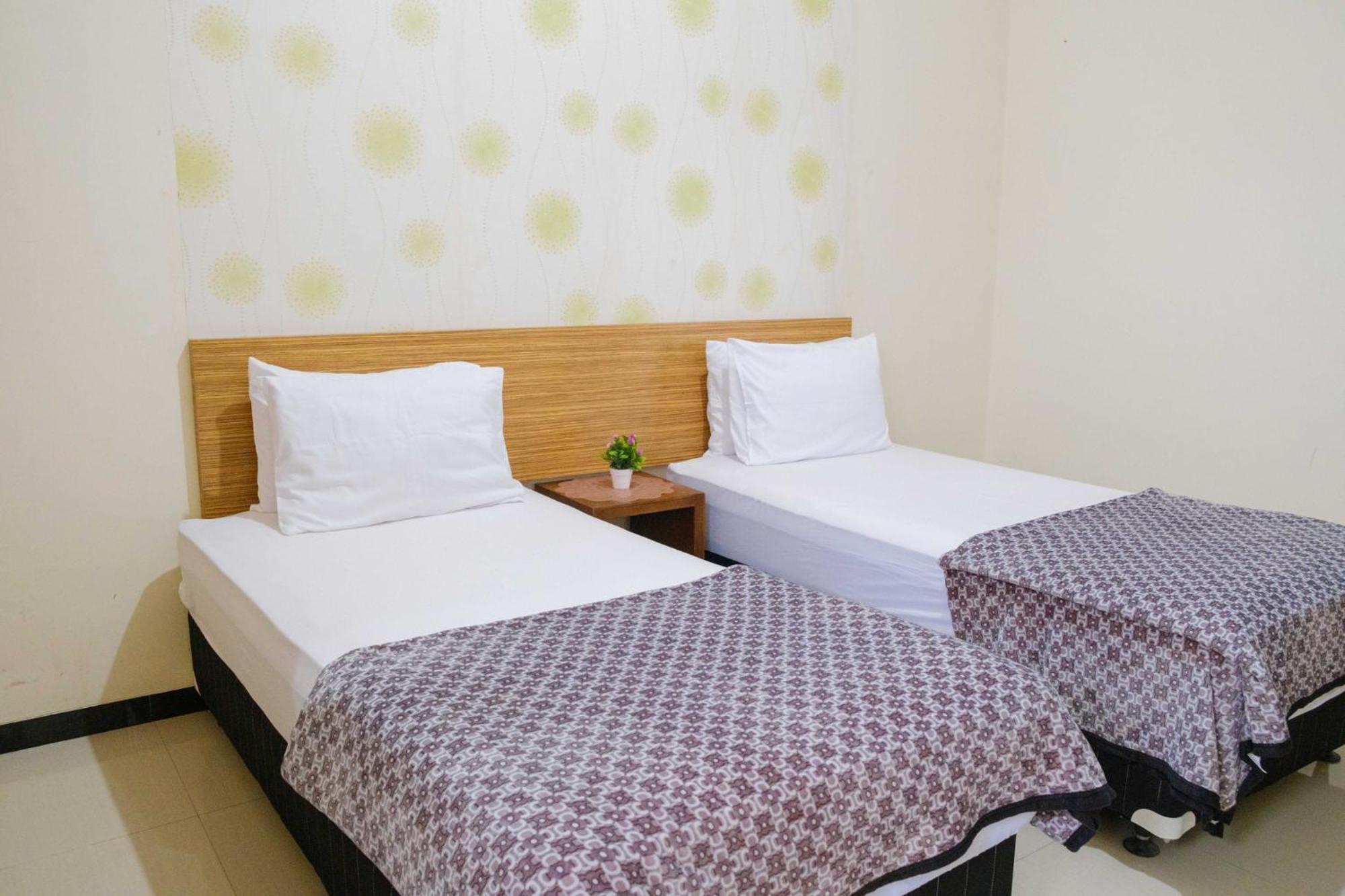 Deluxe Twin Room - Photo 6