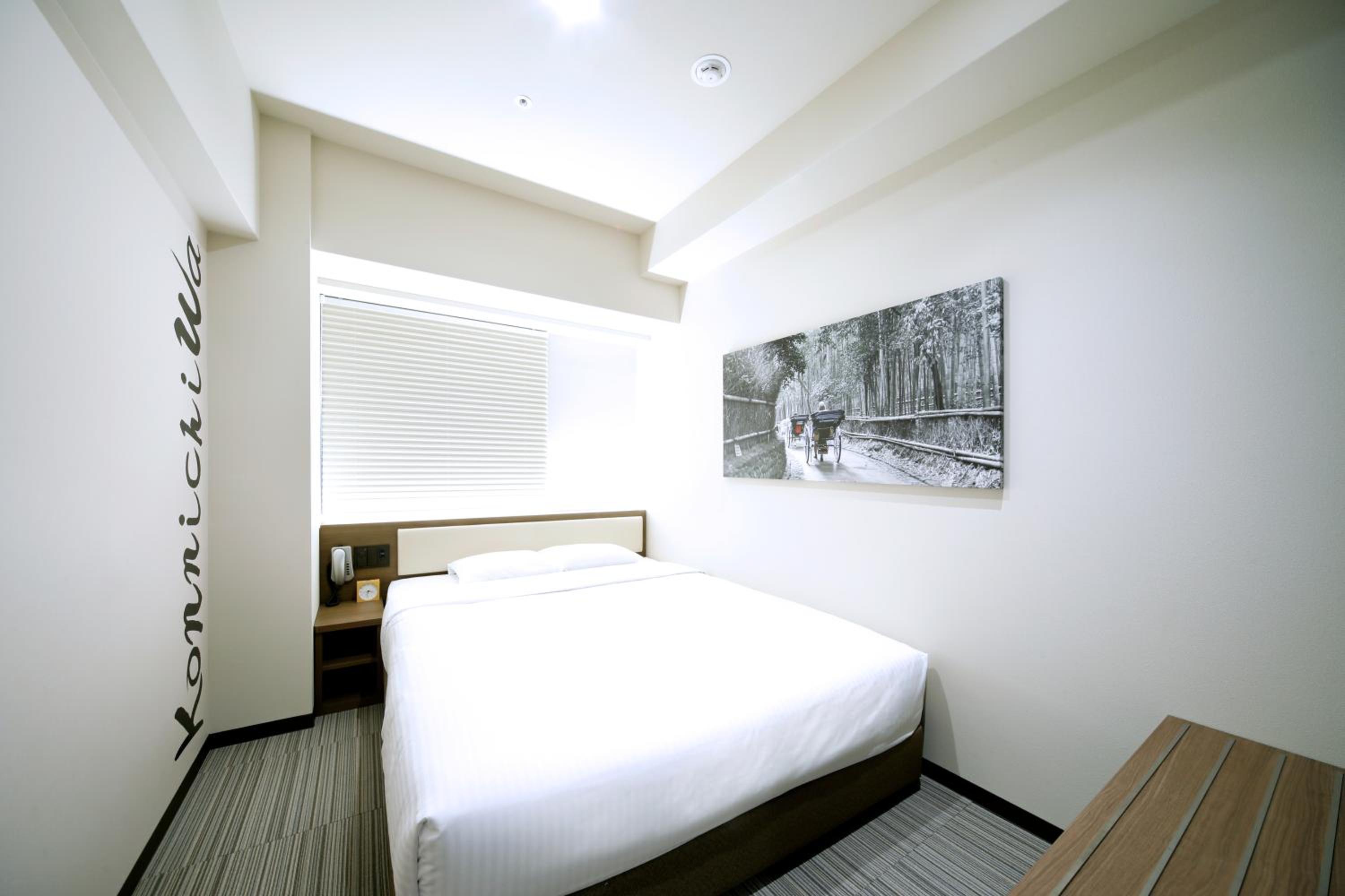 Standard Queen Room photo 1