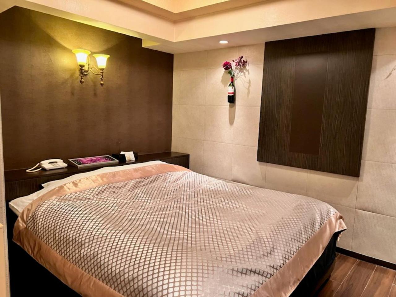 Standard Double Room - Photo 3