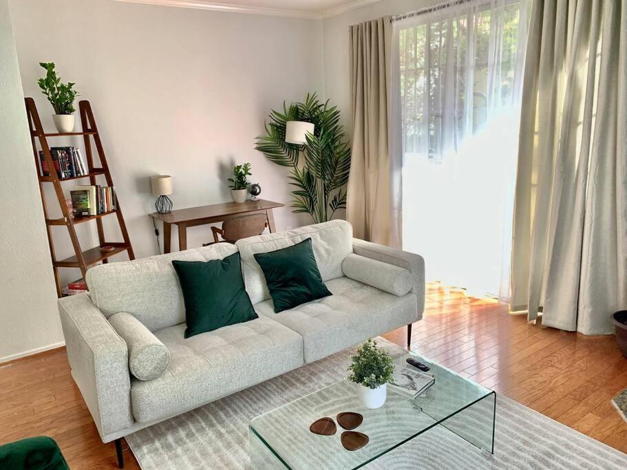 Two-Bedroom Apartment photo 2
