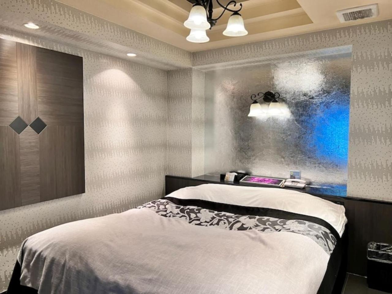 Deluxe Room - Photo 3