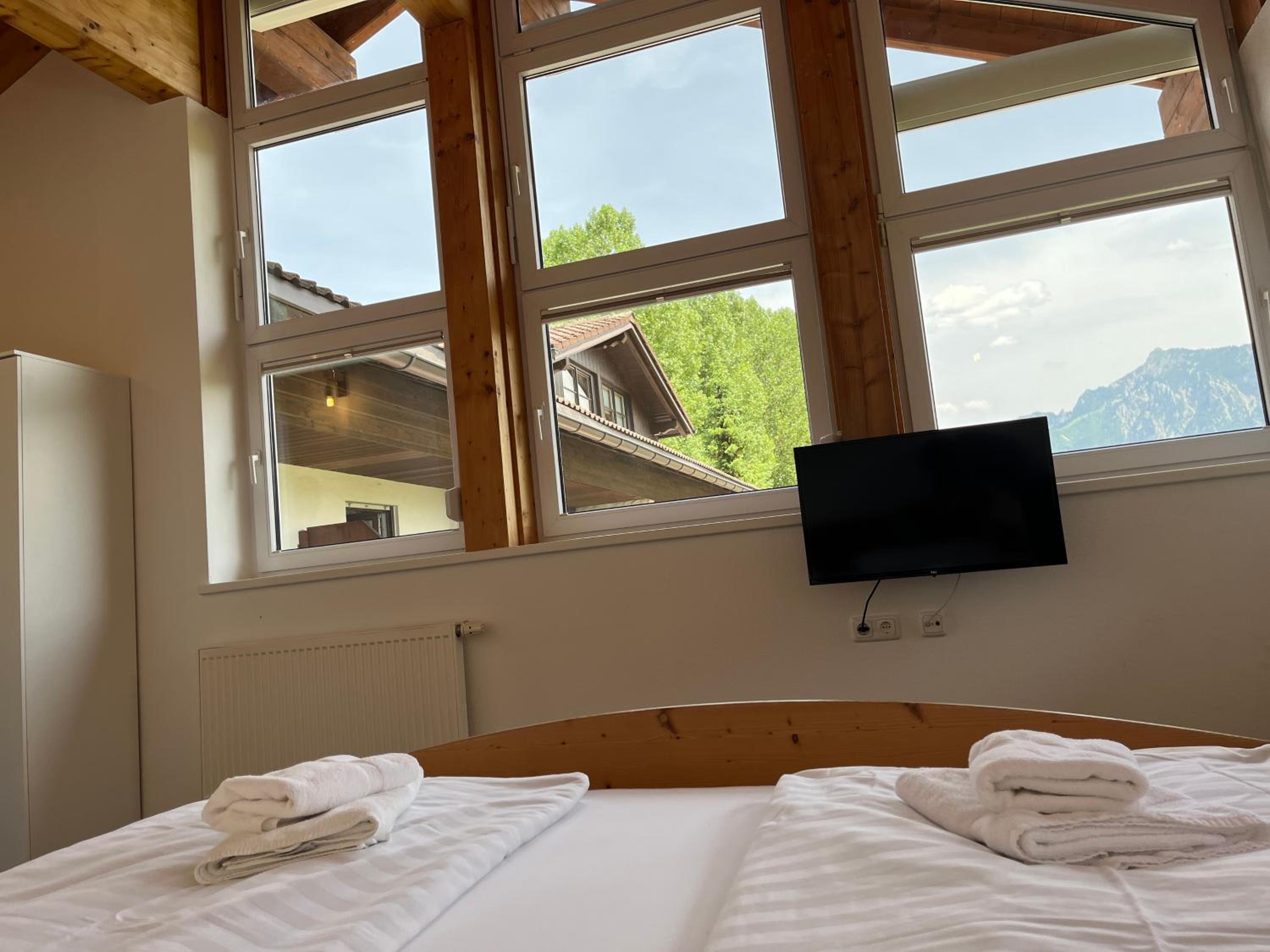 Triple Room with Mountain View