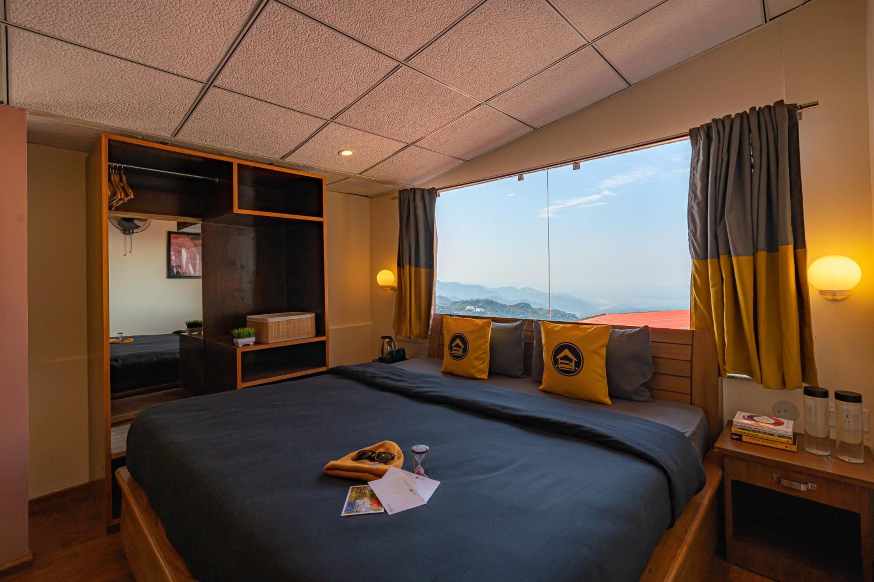  Standard Double Room x B Block photo 3