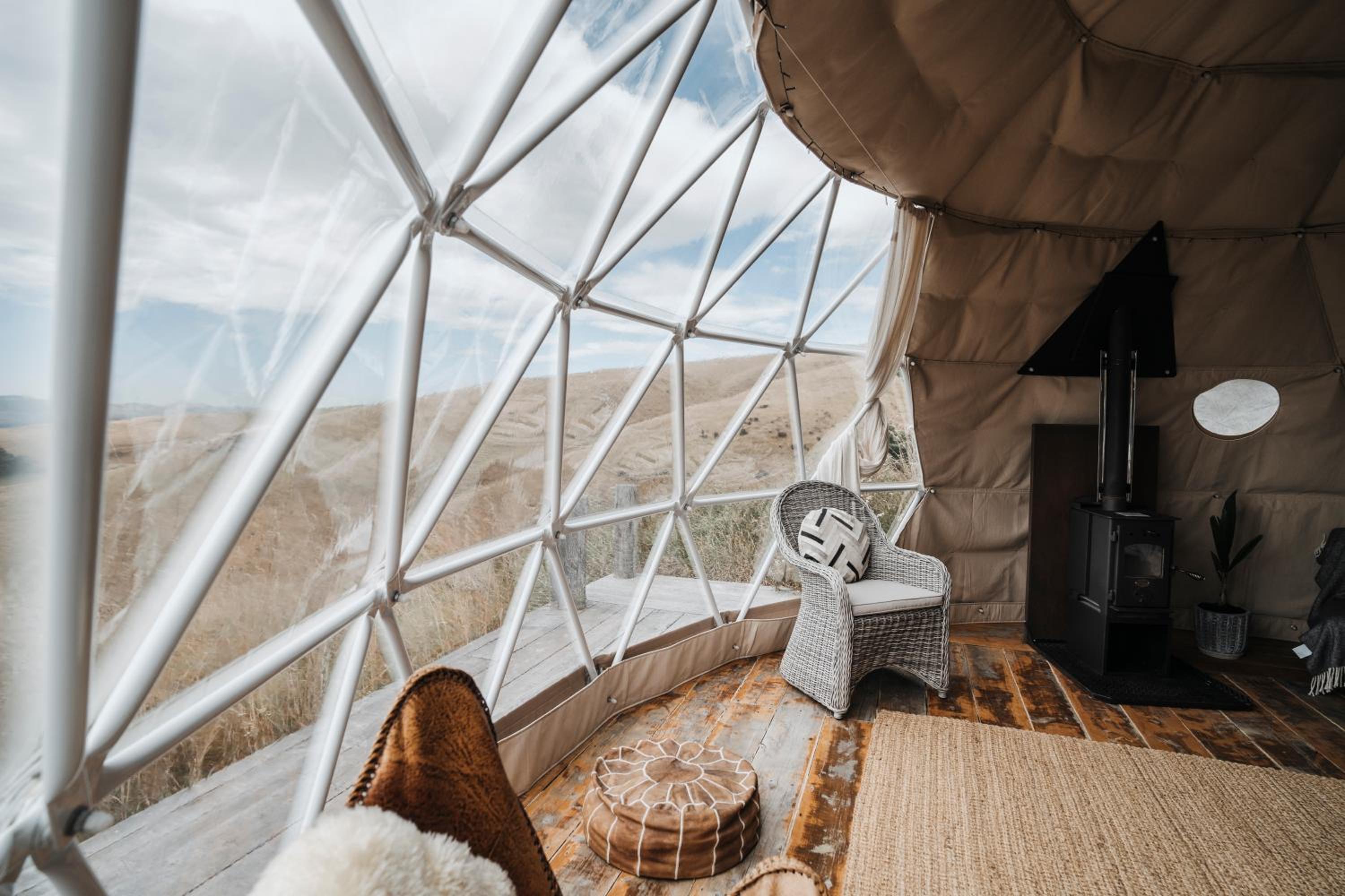 Dome 5 photo 2