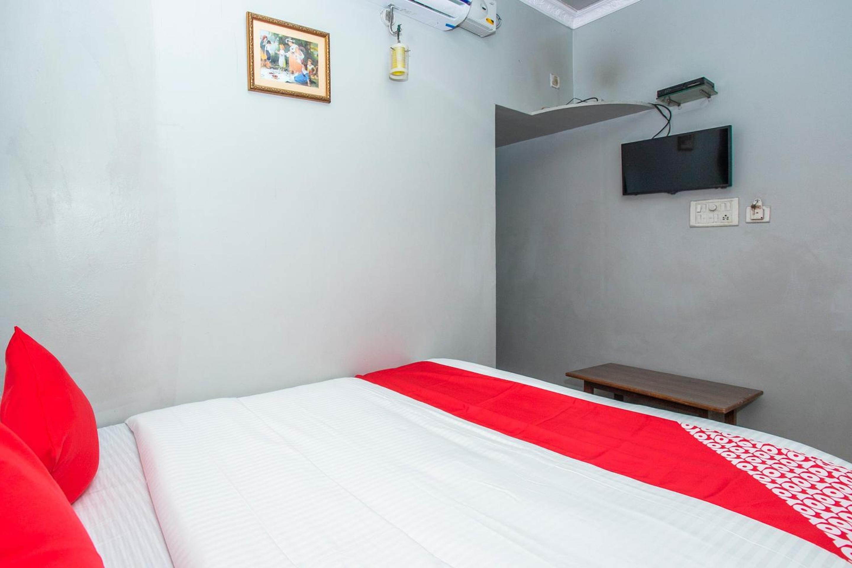 Small Single Room