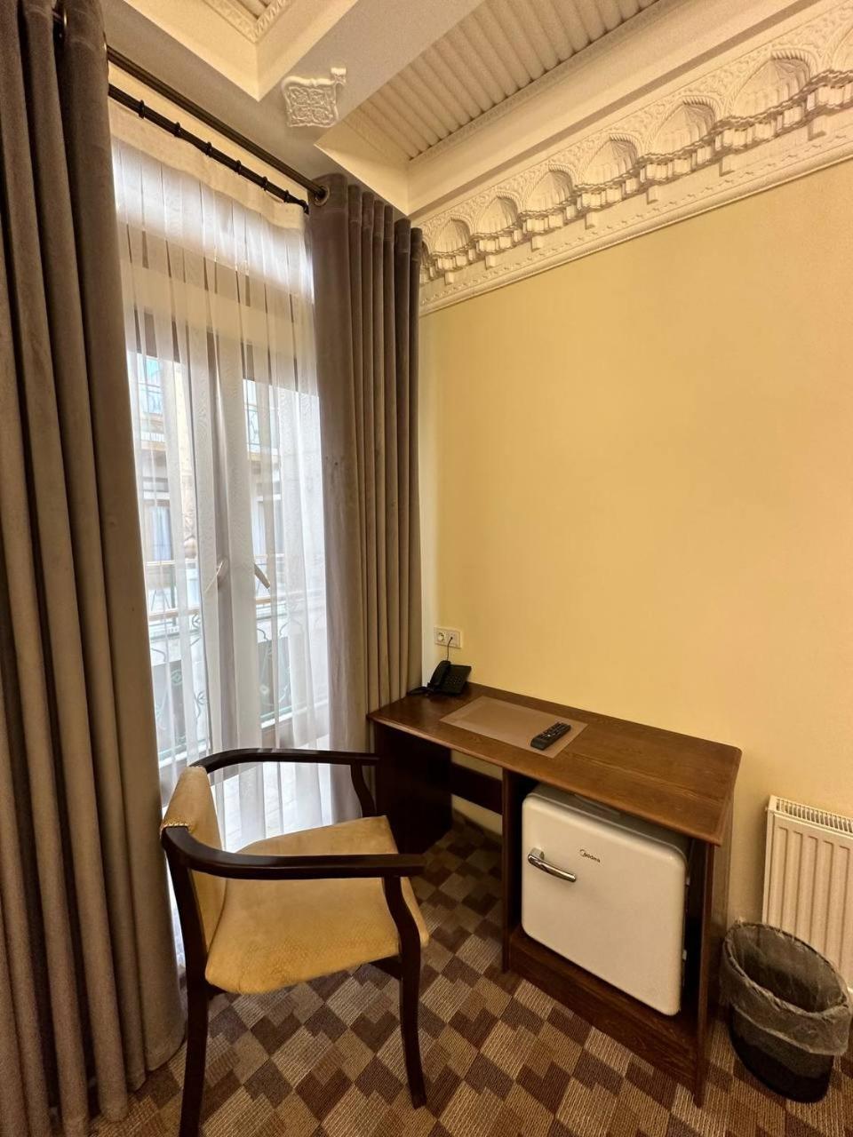 Standard Triple Room photo 3