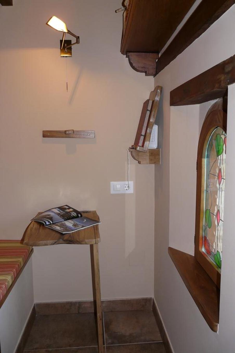 Apartment with Balcony photo 3