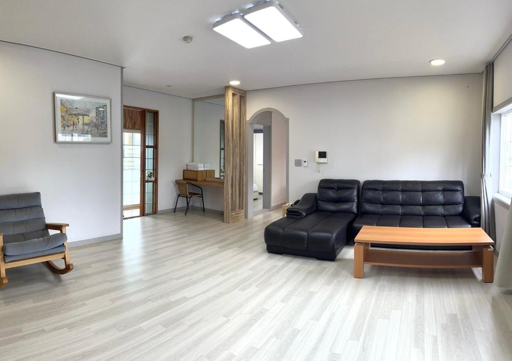 Two-Bedroom Suite photo 1