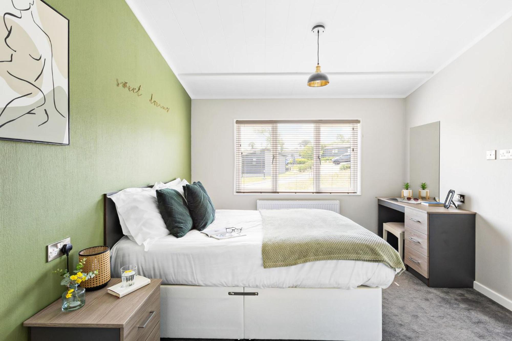 Two-Bedroom House photo 3