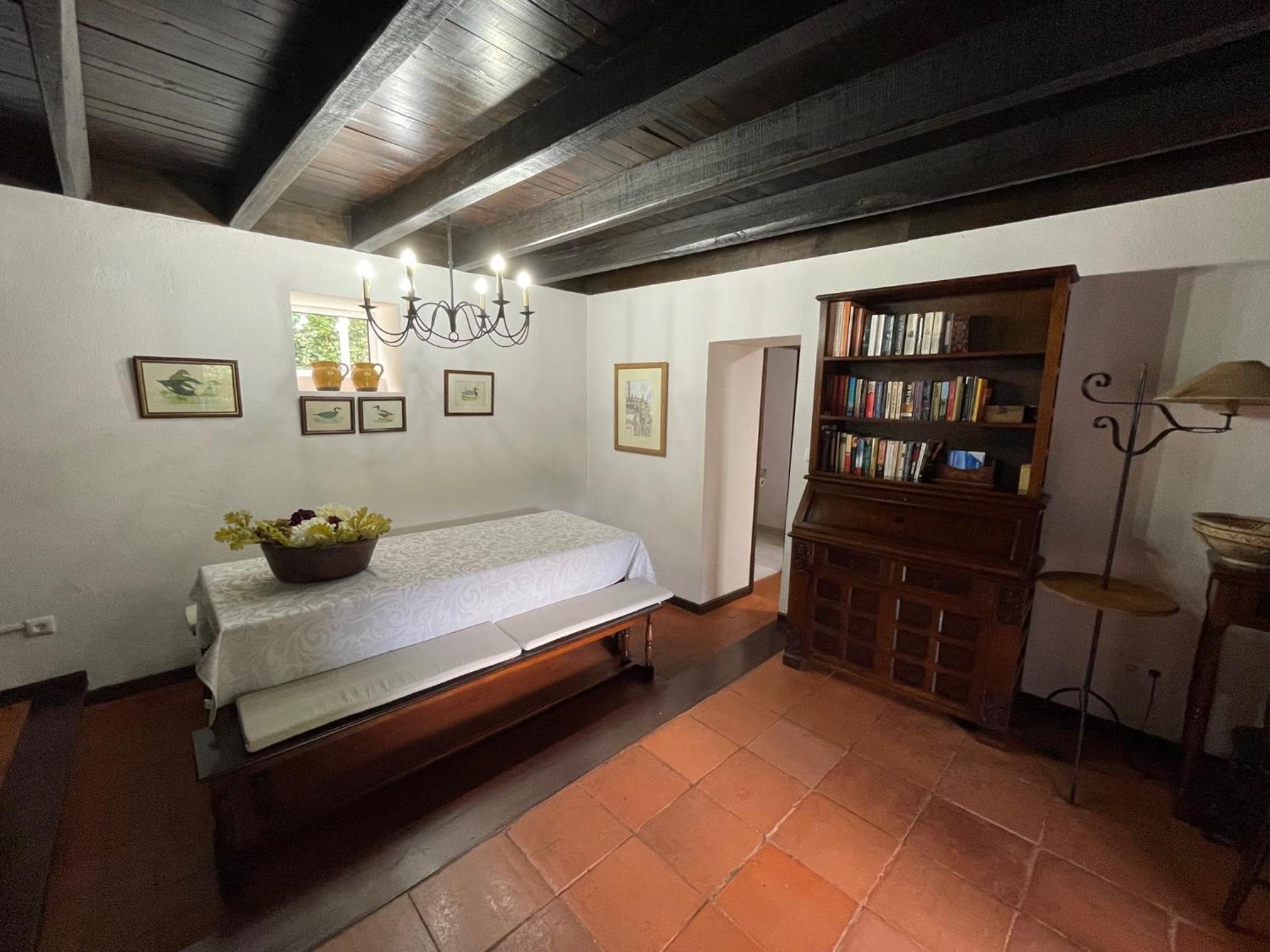 Three-Bedroom House photo 1