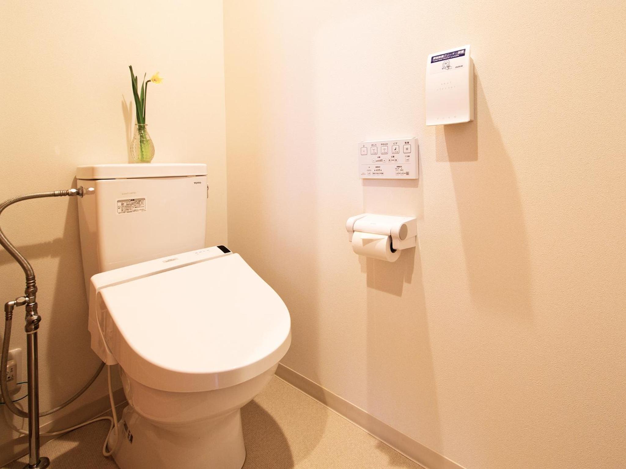 Quadruple Room With Shared Bathroom photo 2