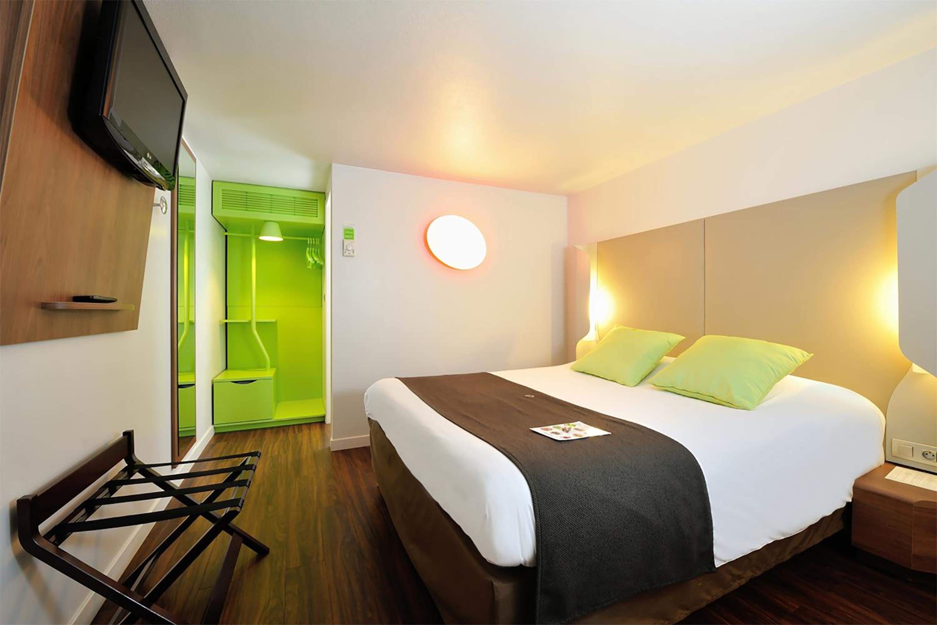 Superior Room - 1 Double Bed 1 Bed meridian