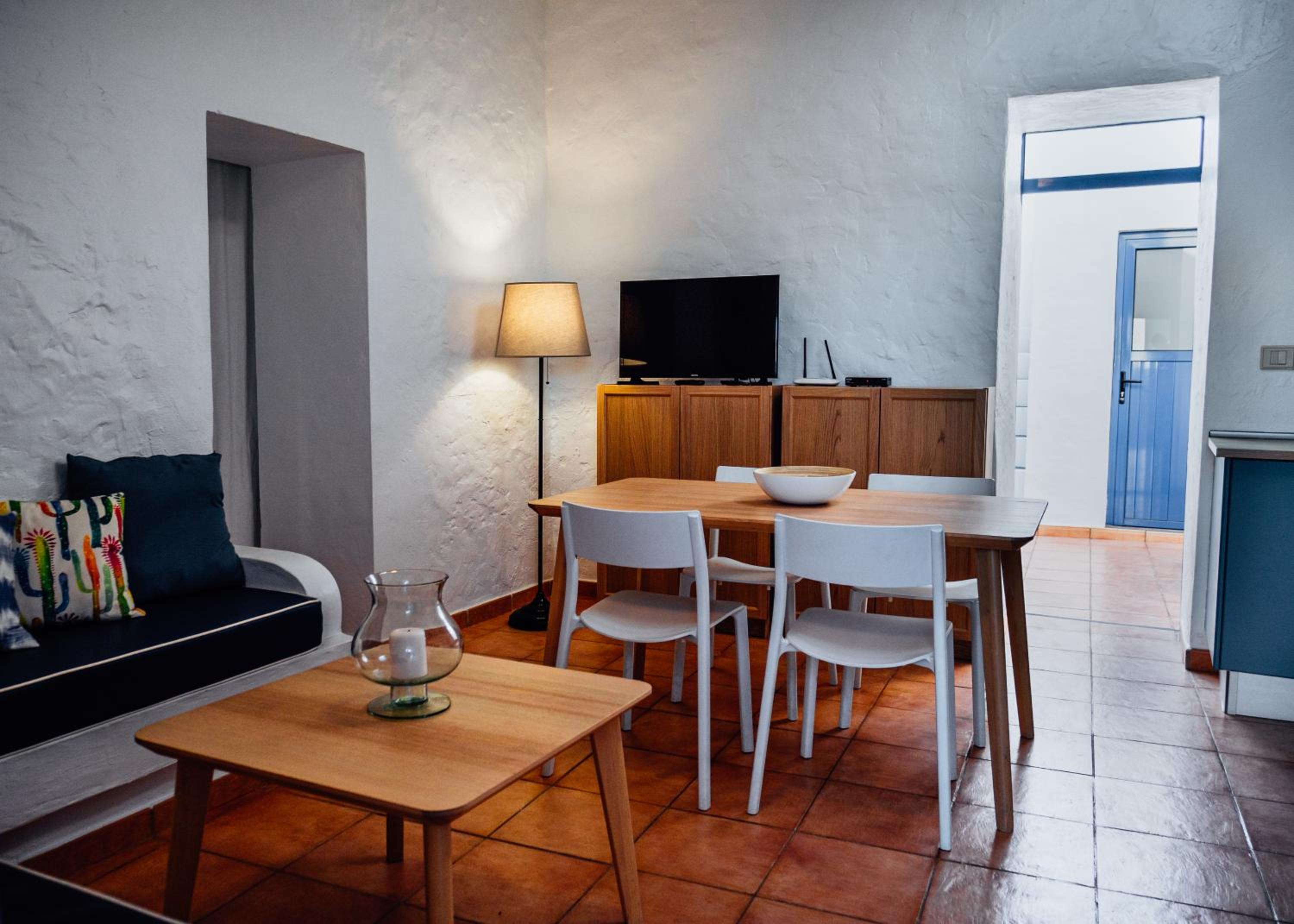 Two-Bedroom House photo 2