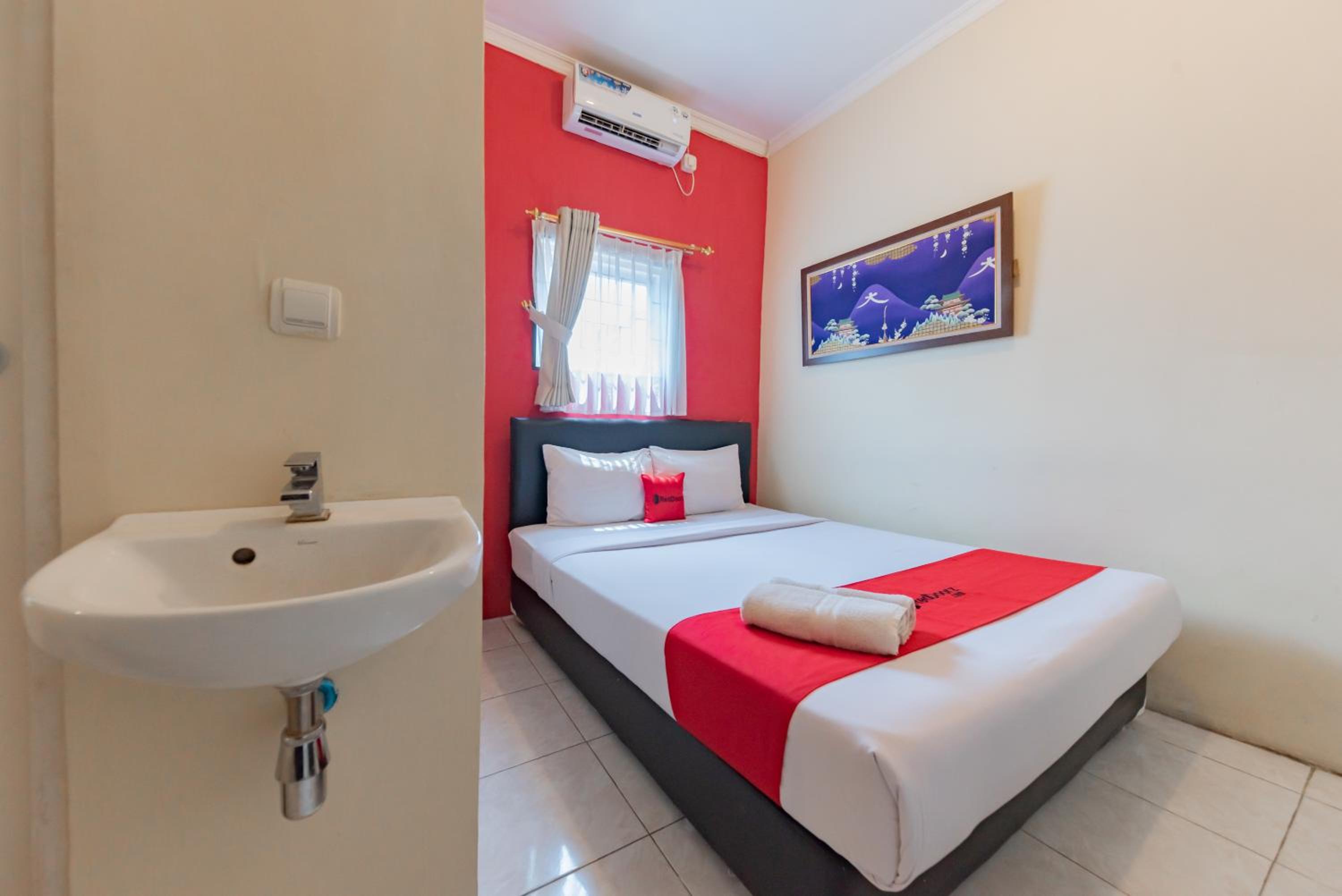 Standard Double Room photo 2