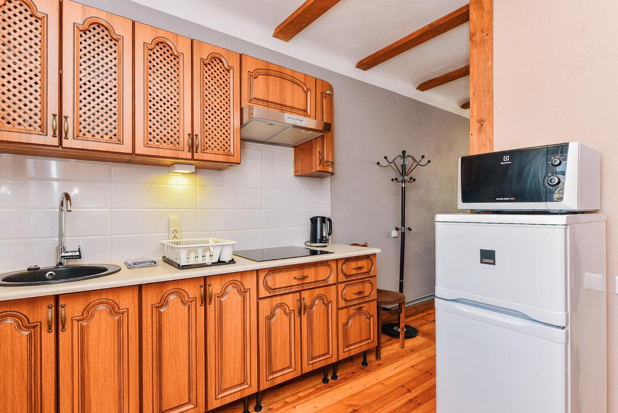 Two-Bedroom House - Photo 16