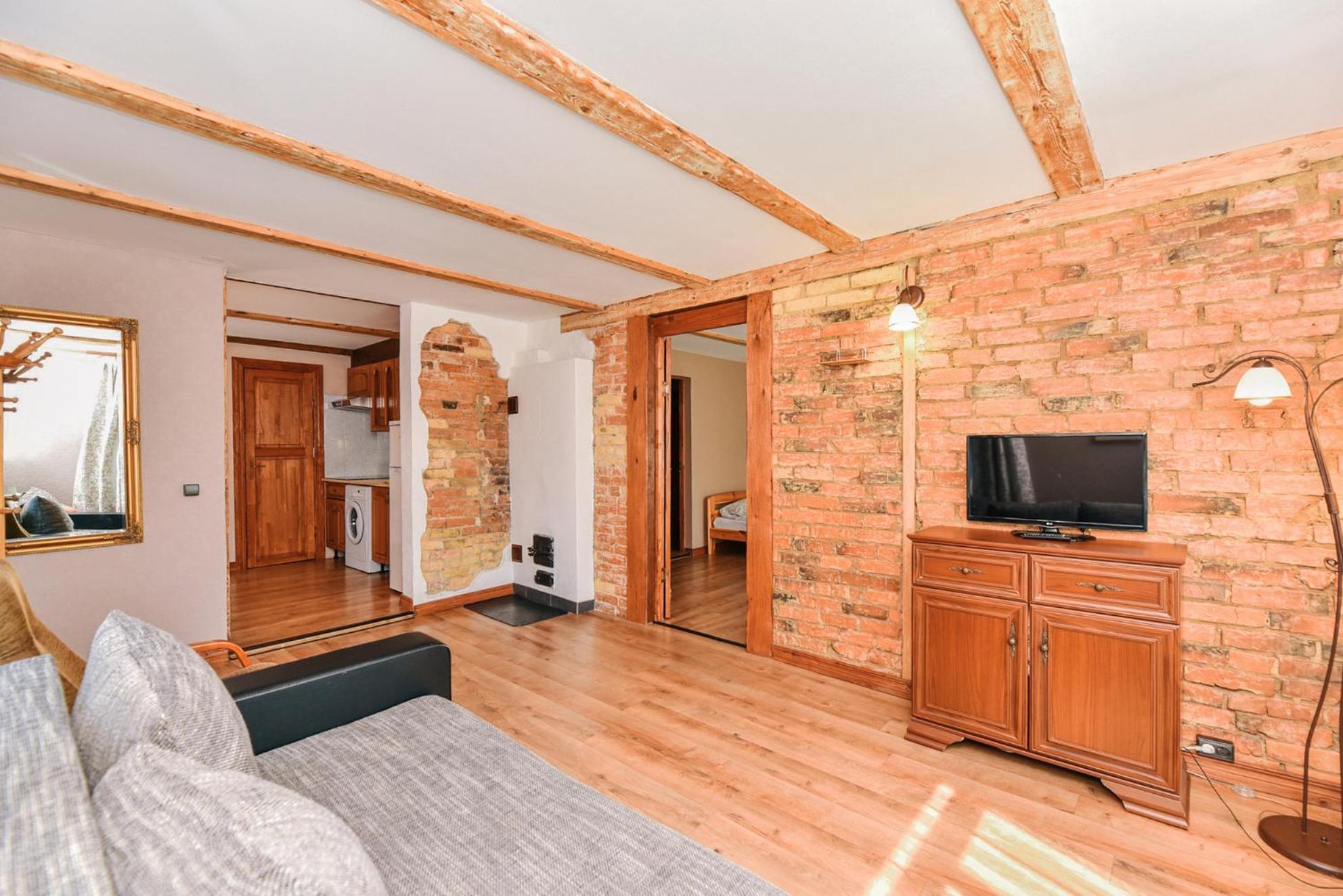 Two-Bedroom House - Photo 19