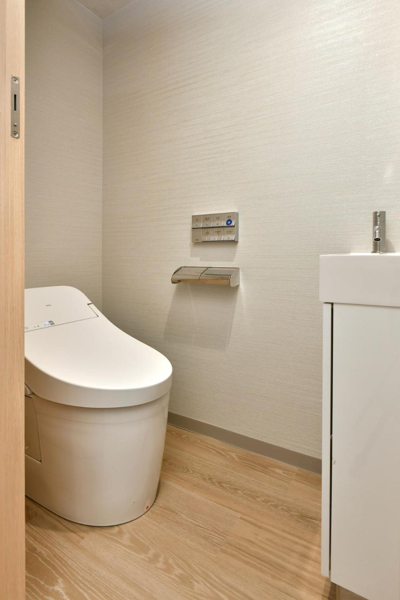 Twin Room - Non-Smoking - Photo 6