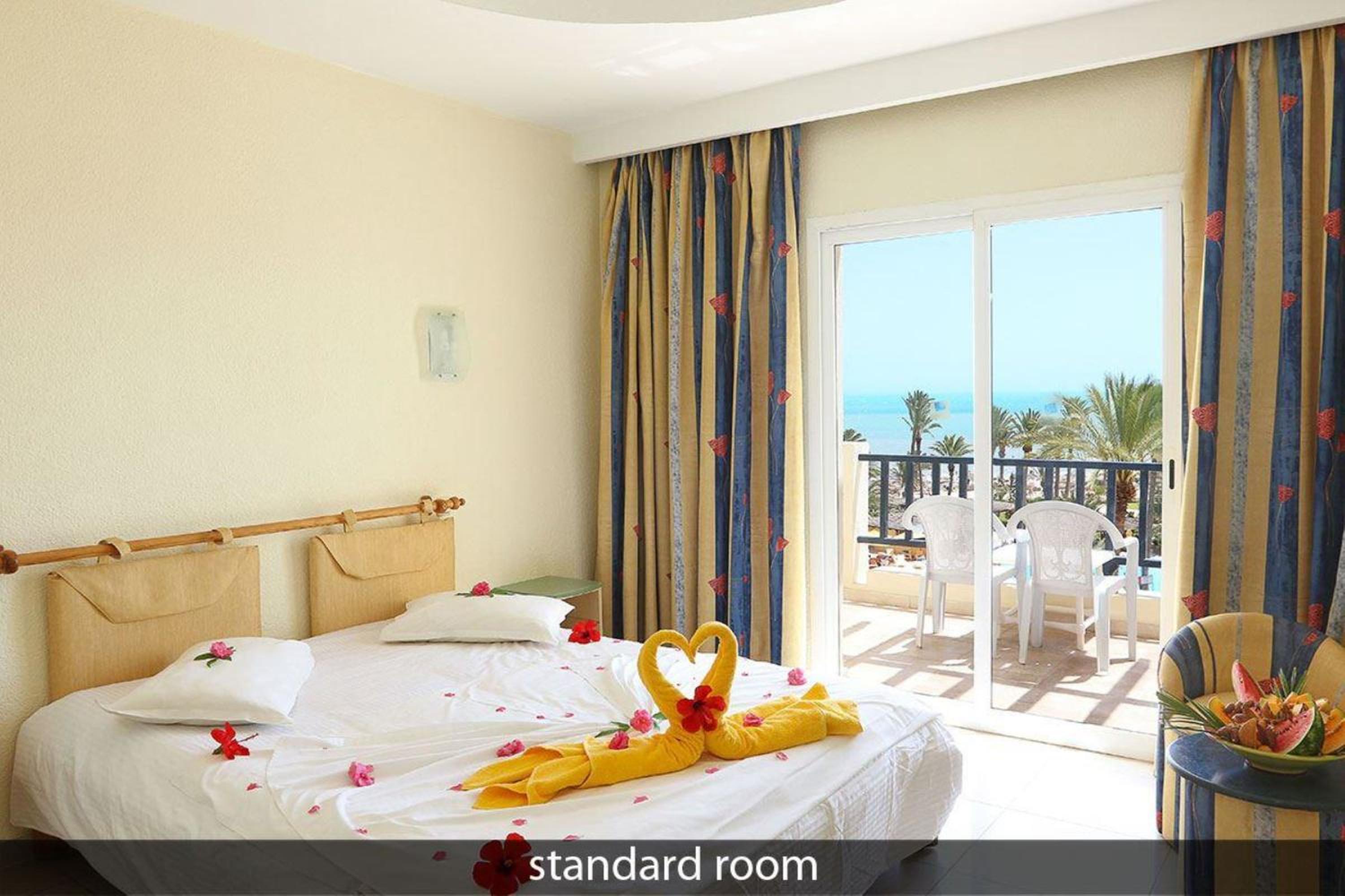 Triple Room with Sea View