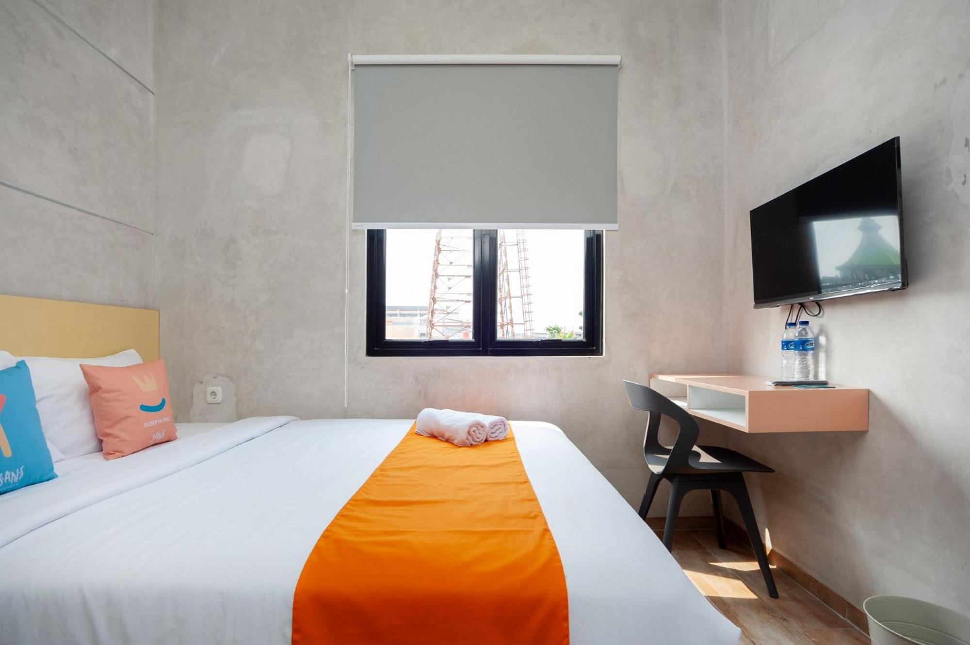 Deluxe Room - Photo 4