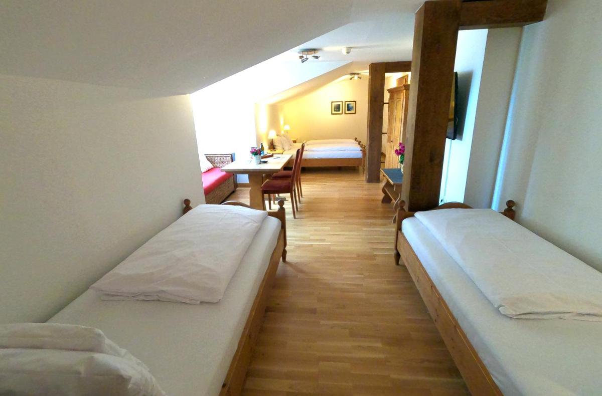 Standard Quadruple Room photo 2