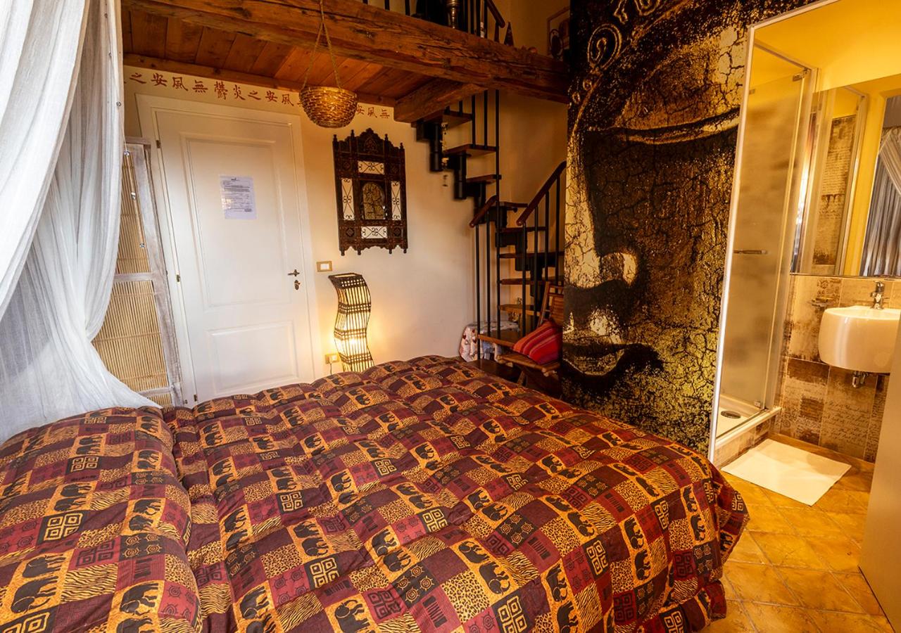 Double Room with Private Bathroom photo 3
