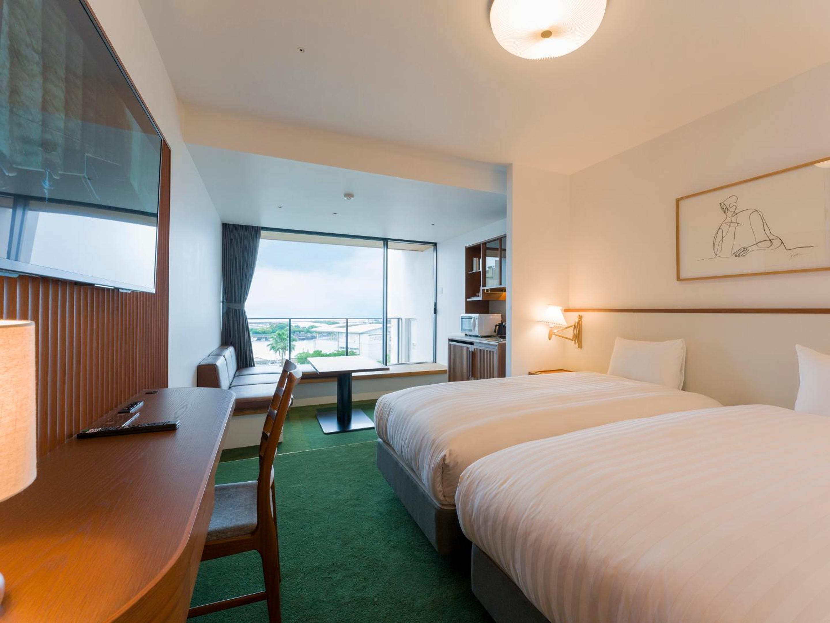 Hollywood Twin Room, No-pets allowed, 1off-site parking - Photo 26