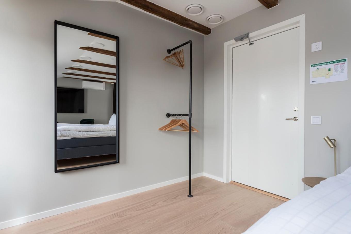 Large Double Room photo 3