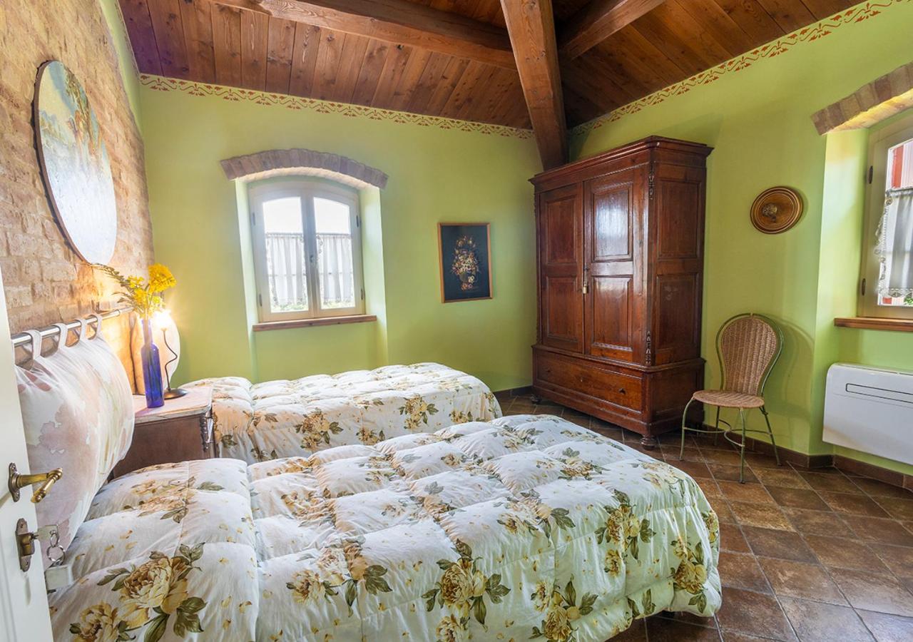 Twin Room with Private External Bathroom photo 1