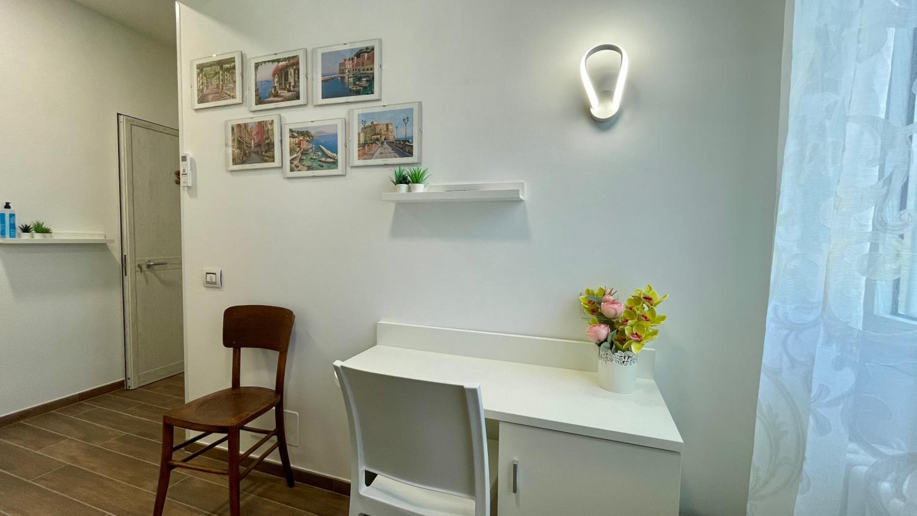 Single Room photo 1