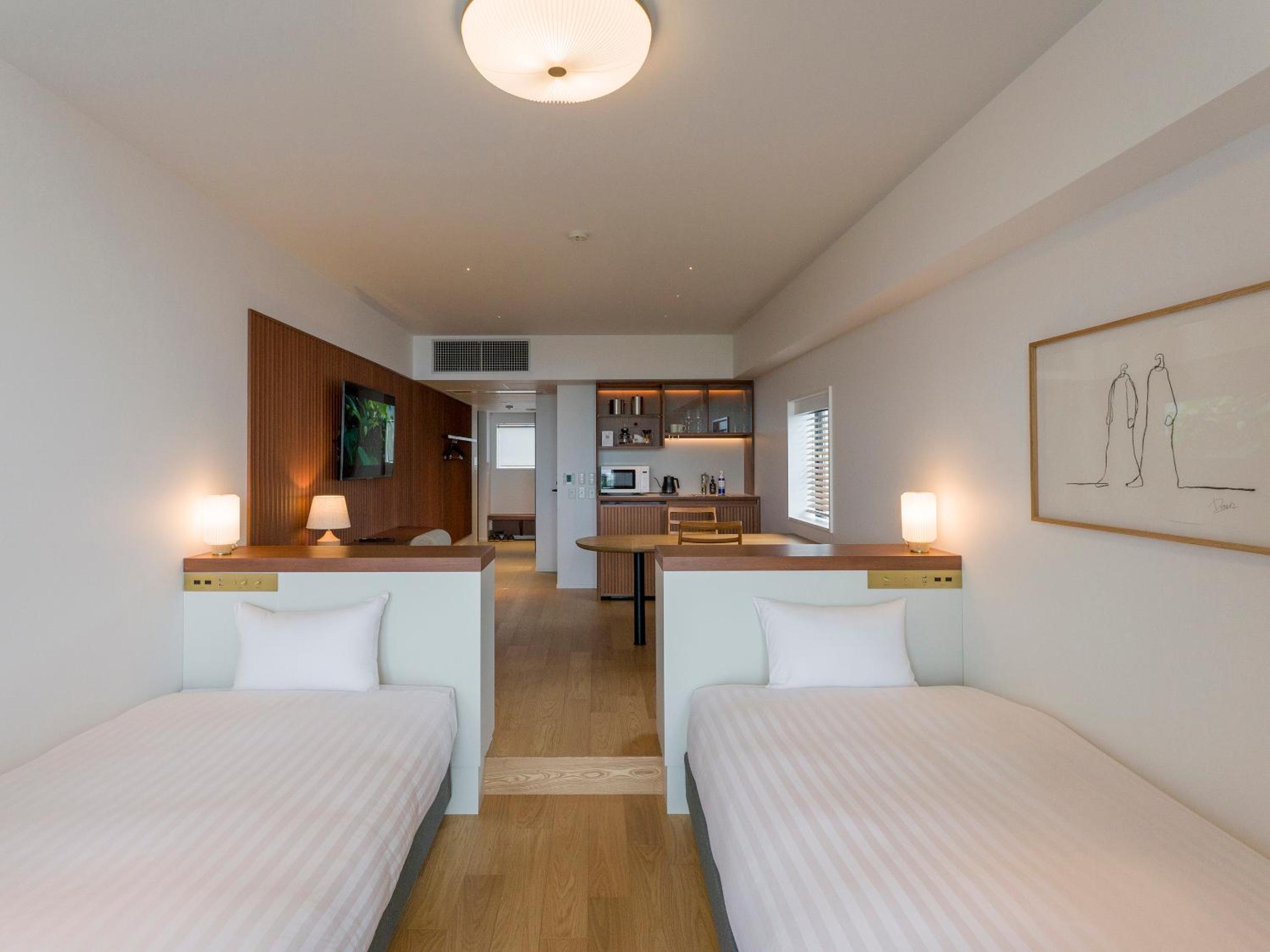Twin Room, Dog friendly, 1off-site parking lot - Photo 1