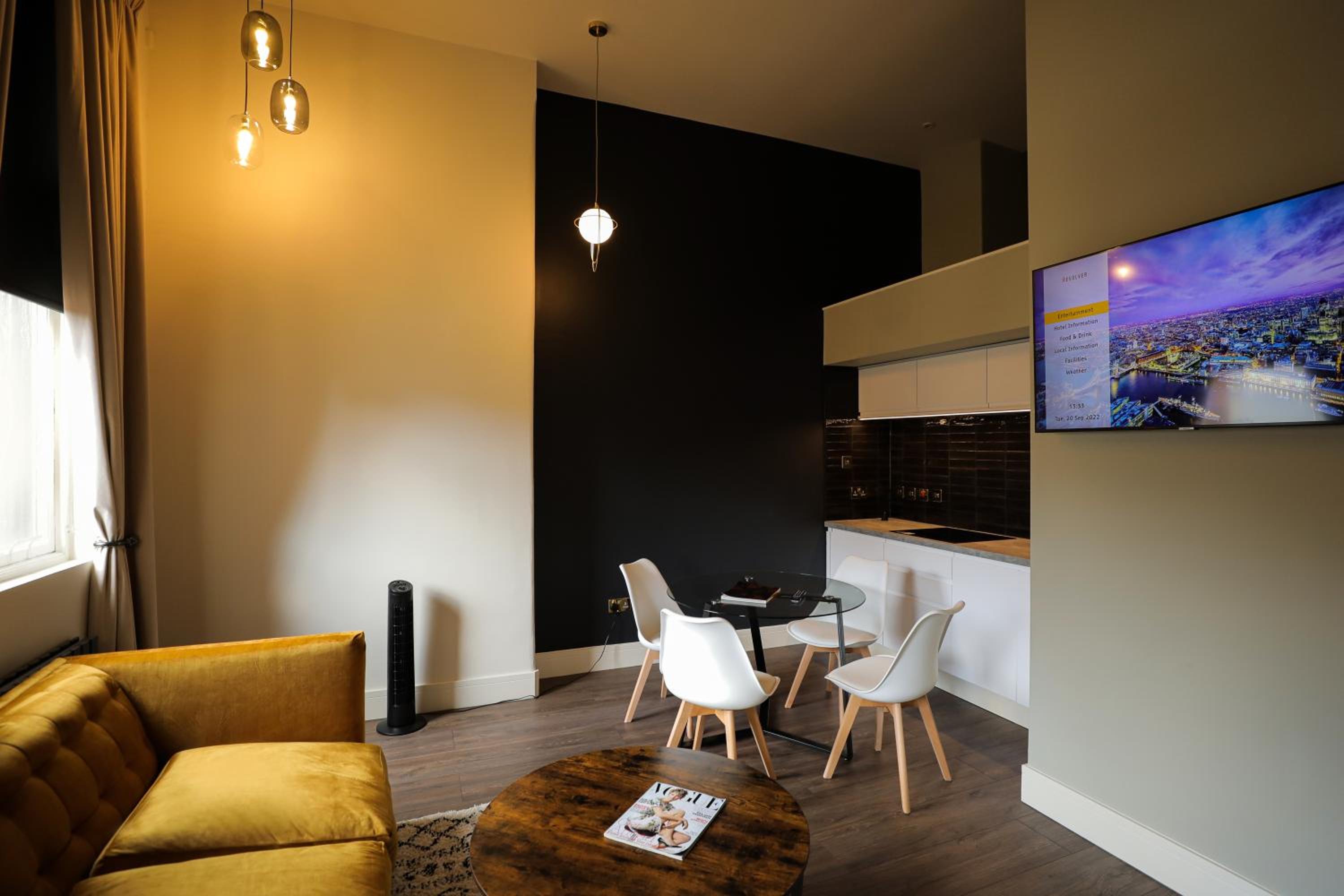 Apartment - Photo 6