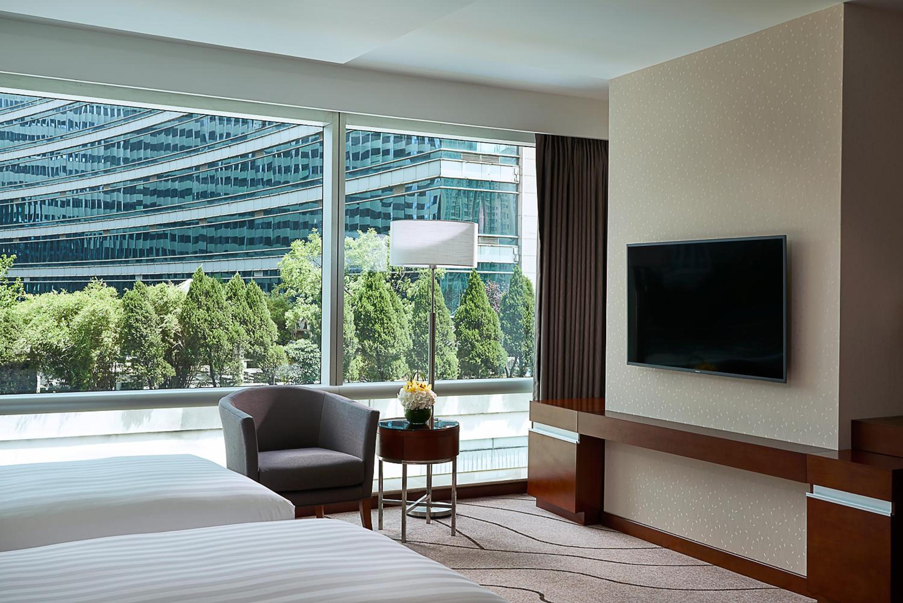 Superior Room with Two Twin Beds photo 3