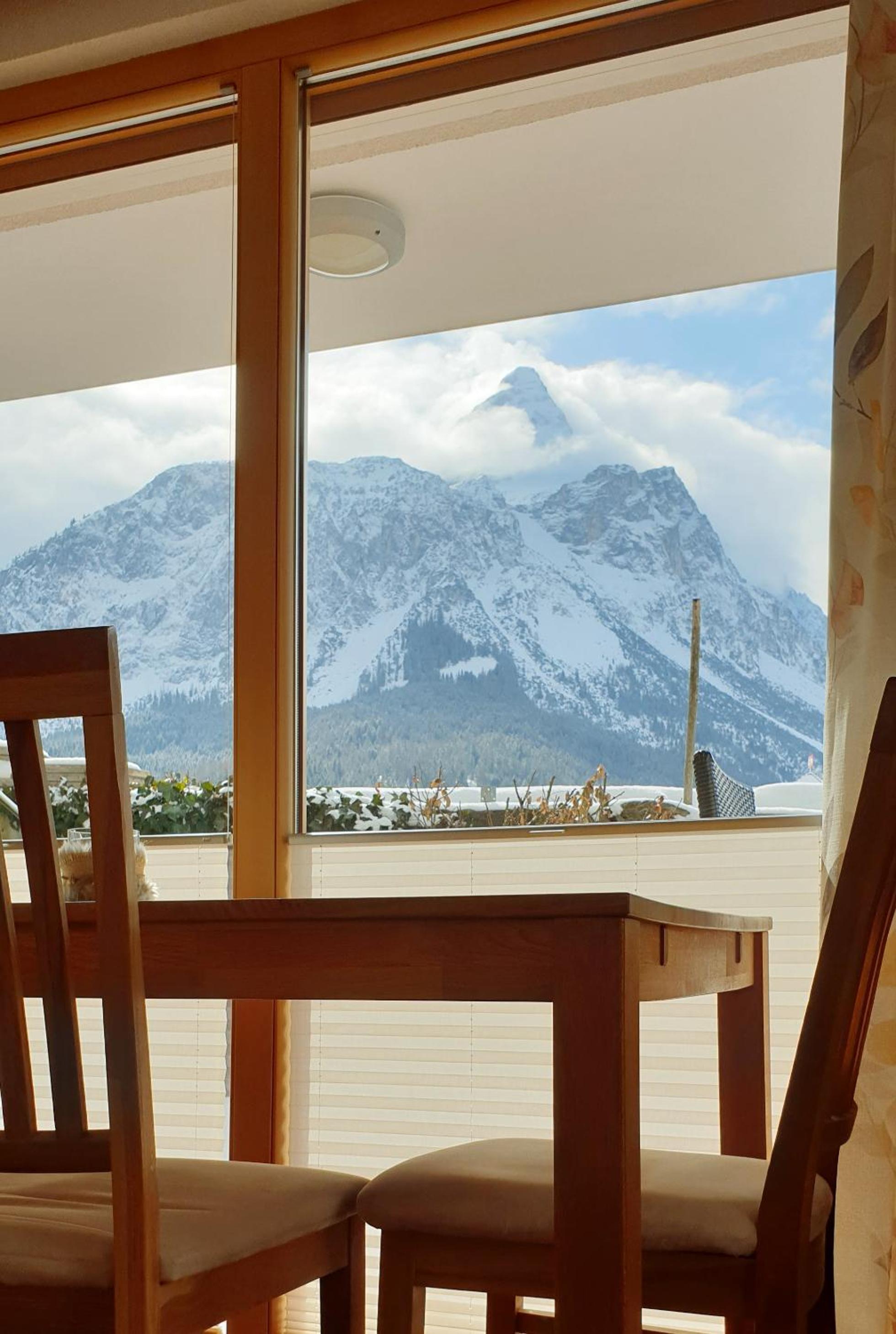 Apartment with Terrace photo 3