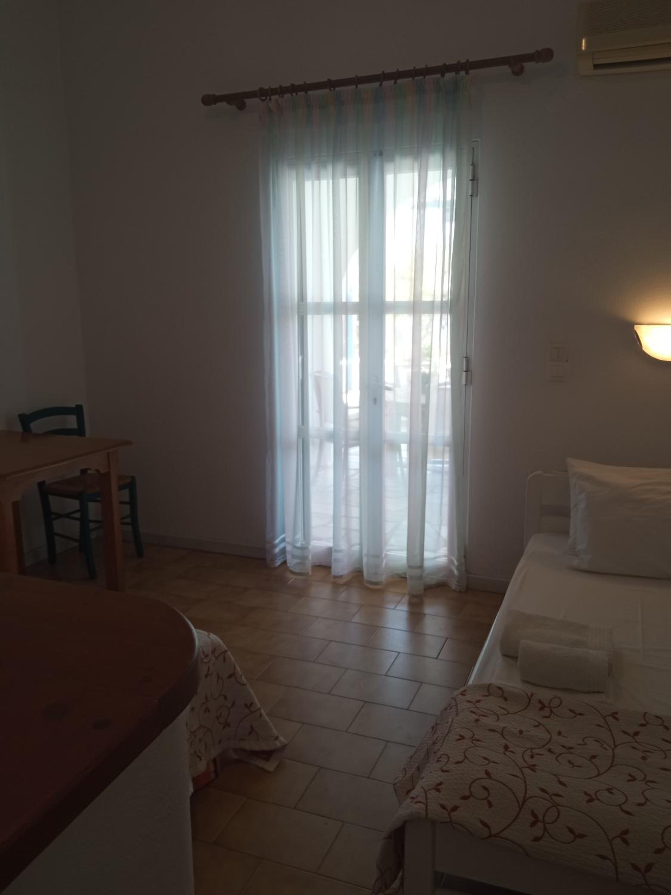 Apartment with Terrace - Photo 1