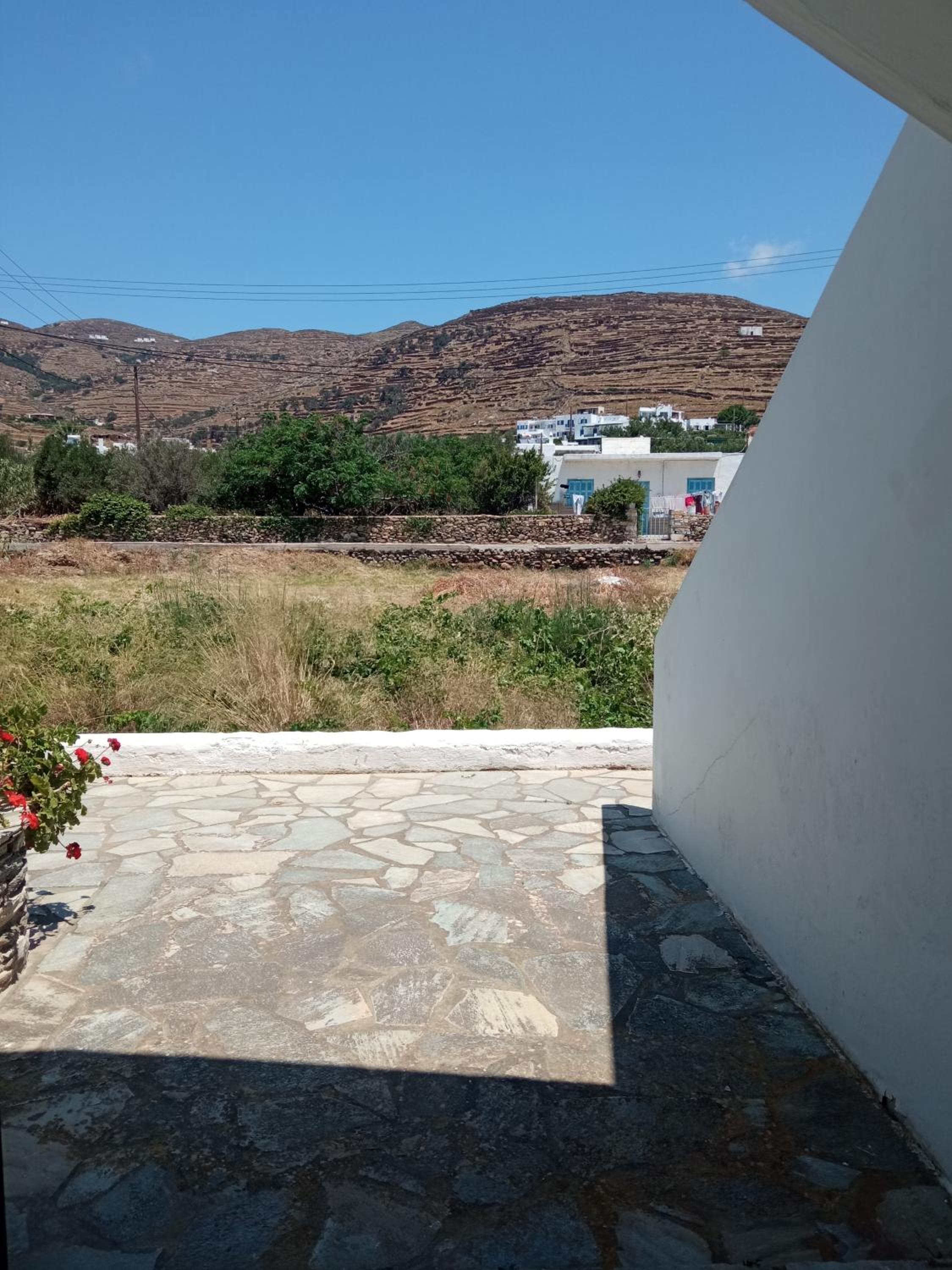 Apartment with Terrace - Photo 10