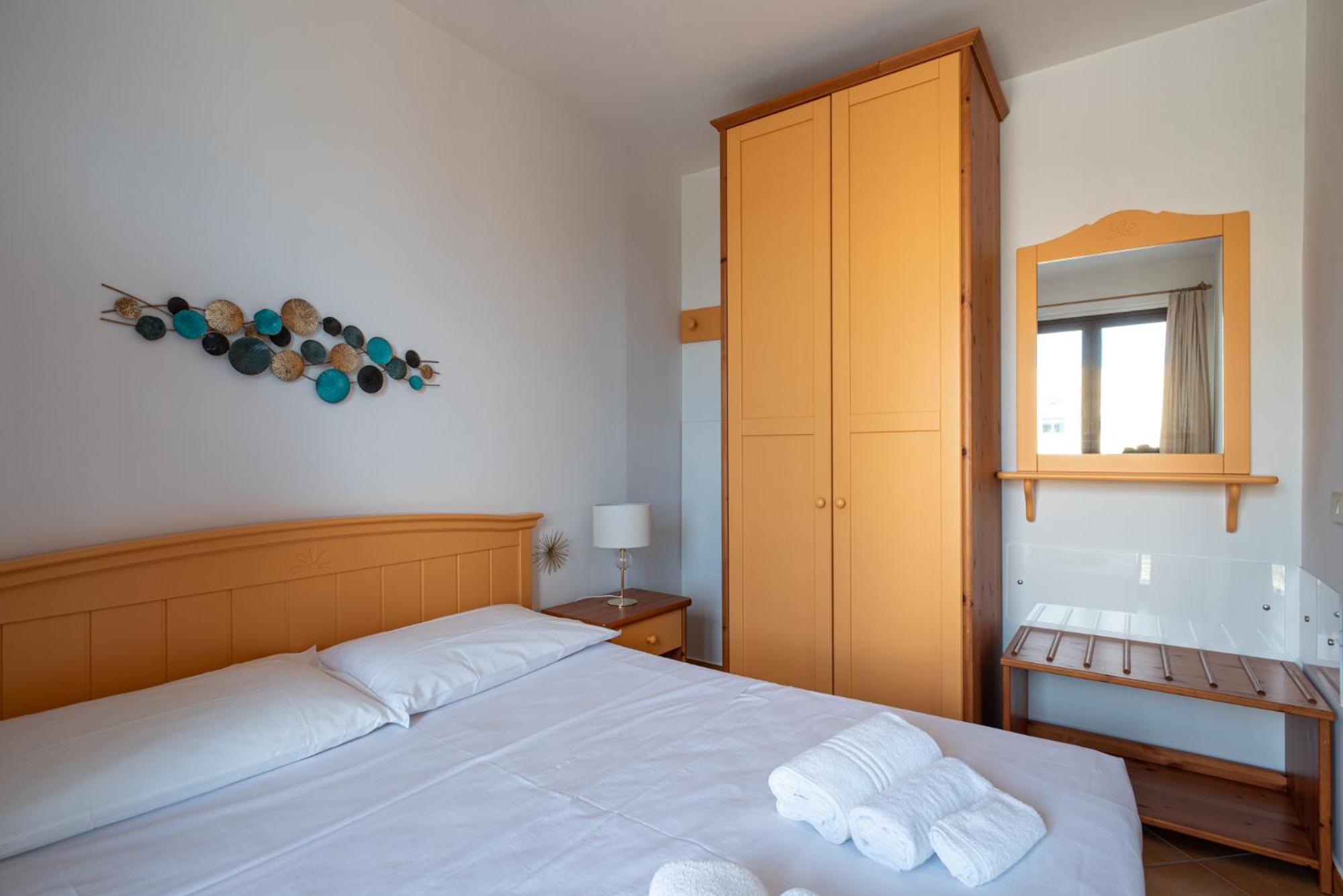 Two-Bedroom Apartment with Sea View photo 3
