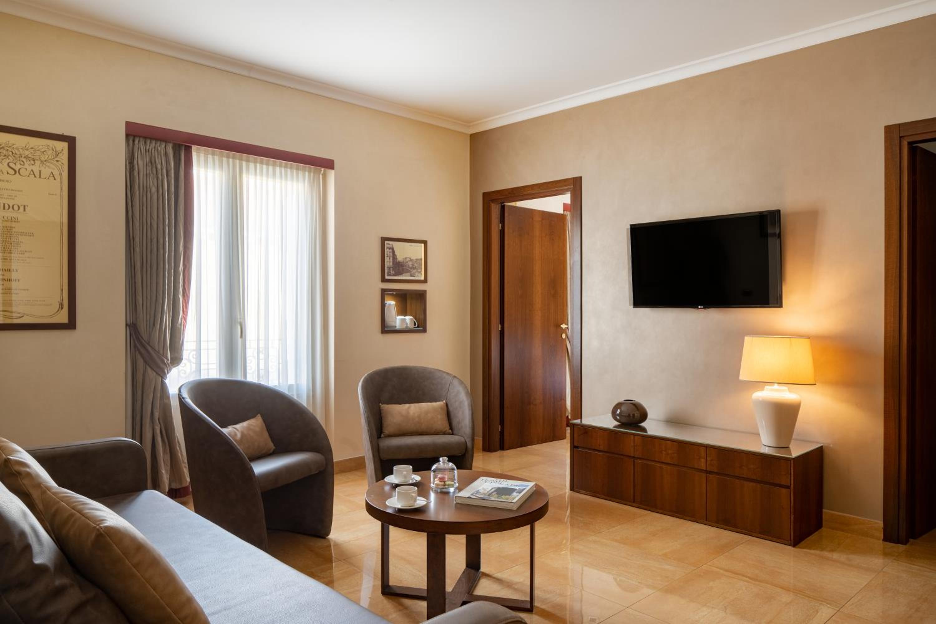 Executive Suite