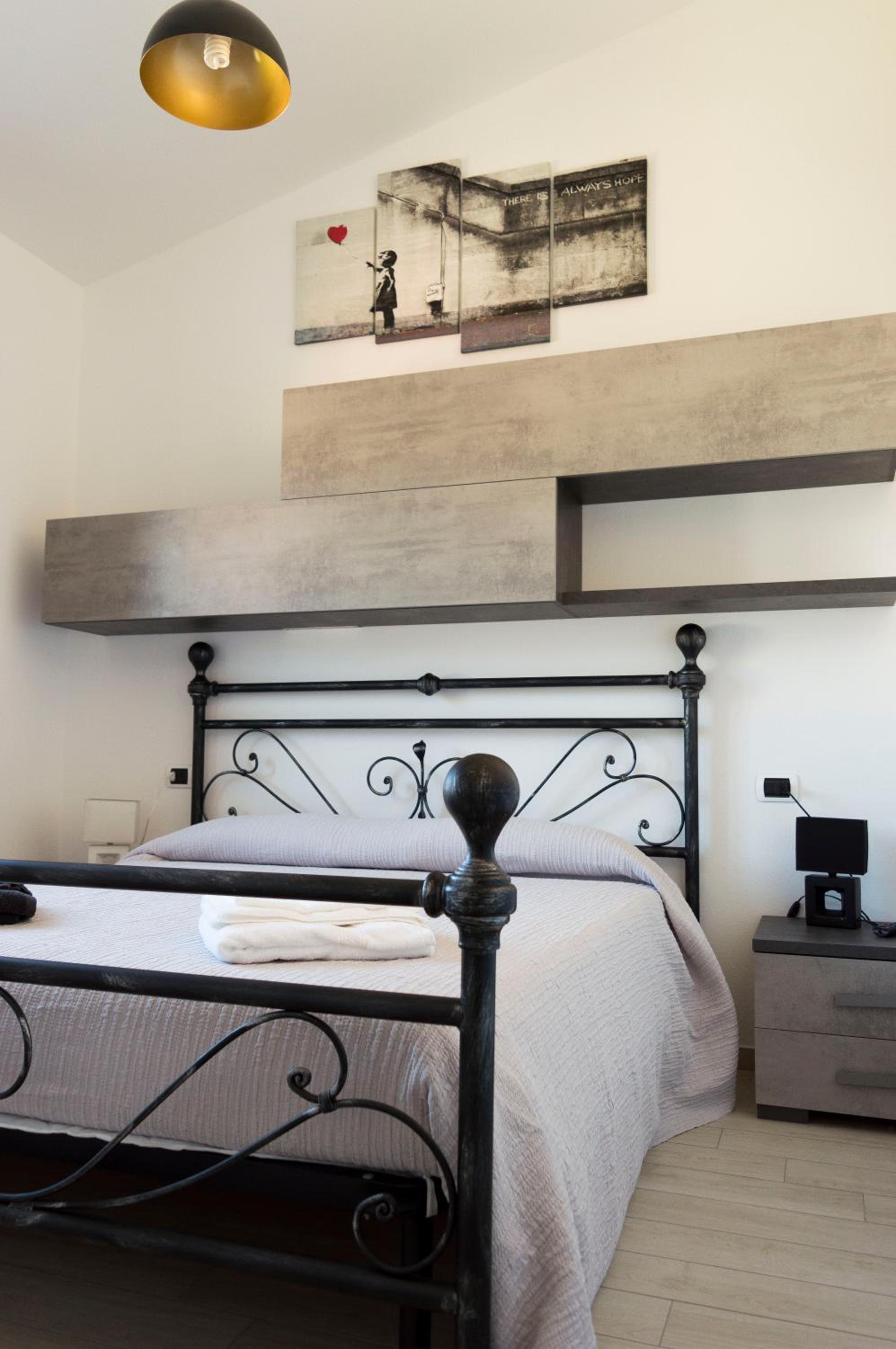 Triple Room with Private Bathroom photo 1