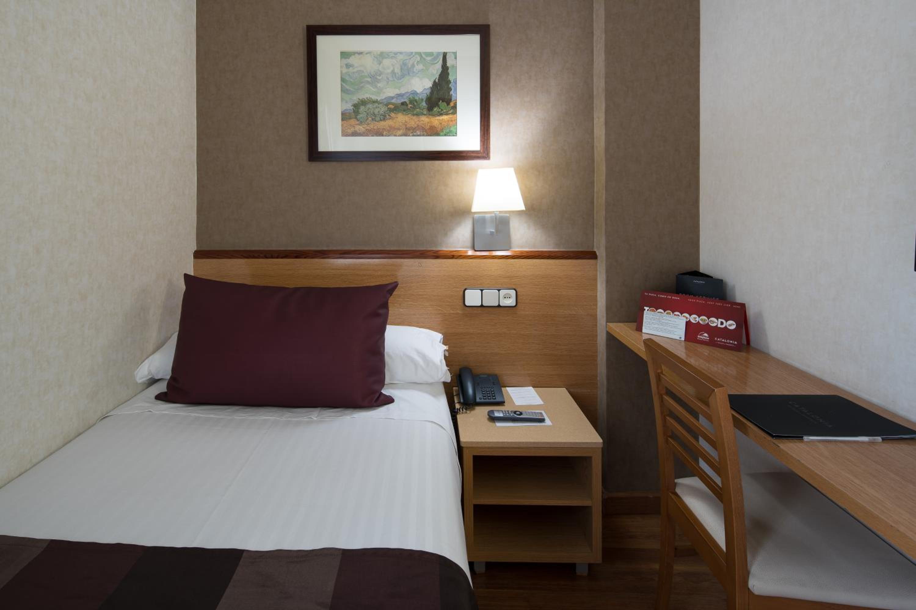 Single Room photo 2