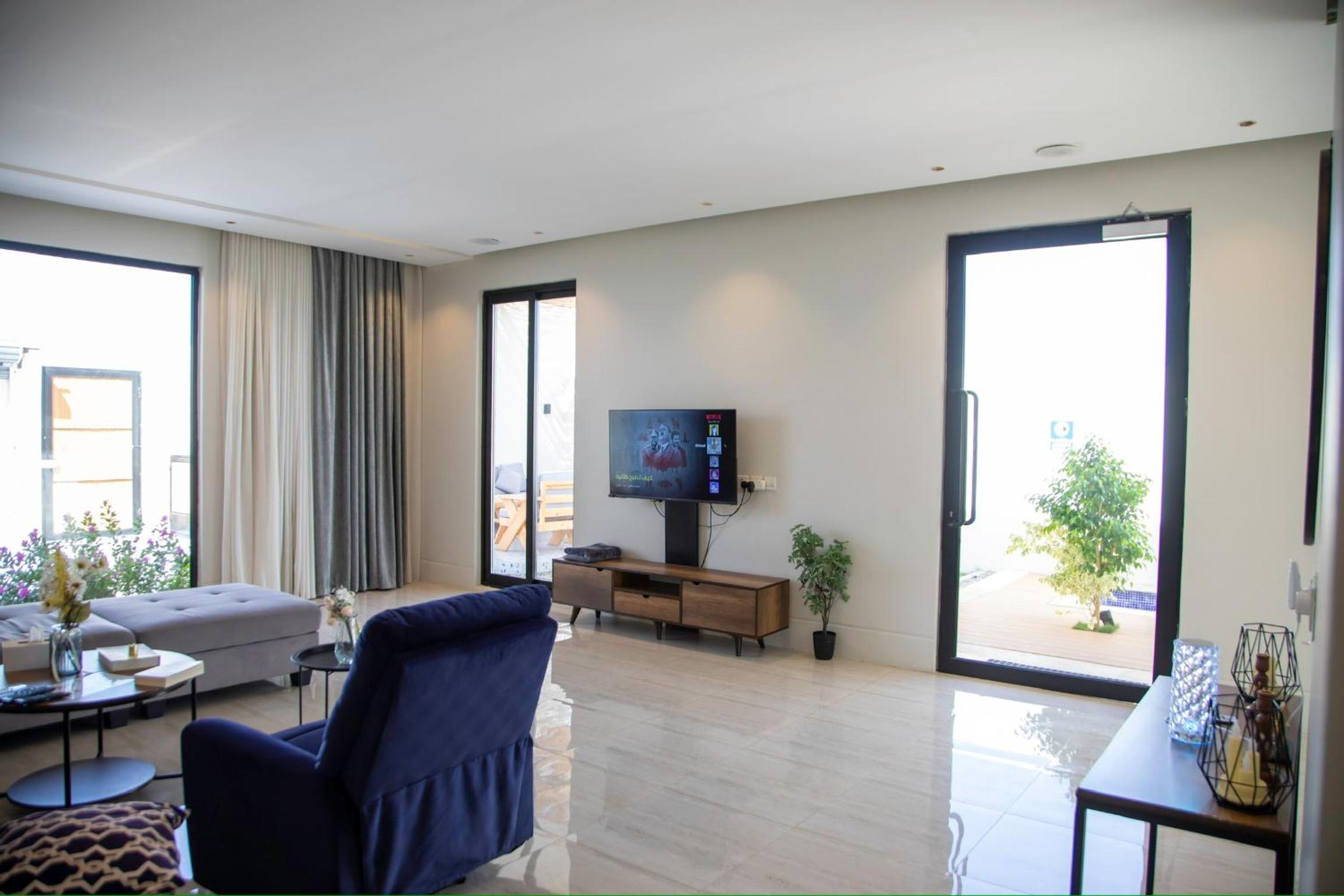 Superior Chalet - Photo 1