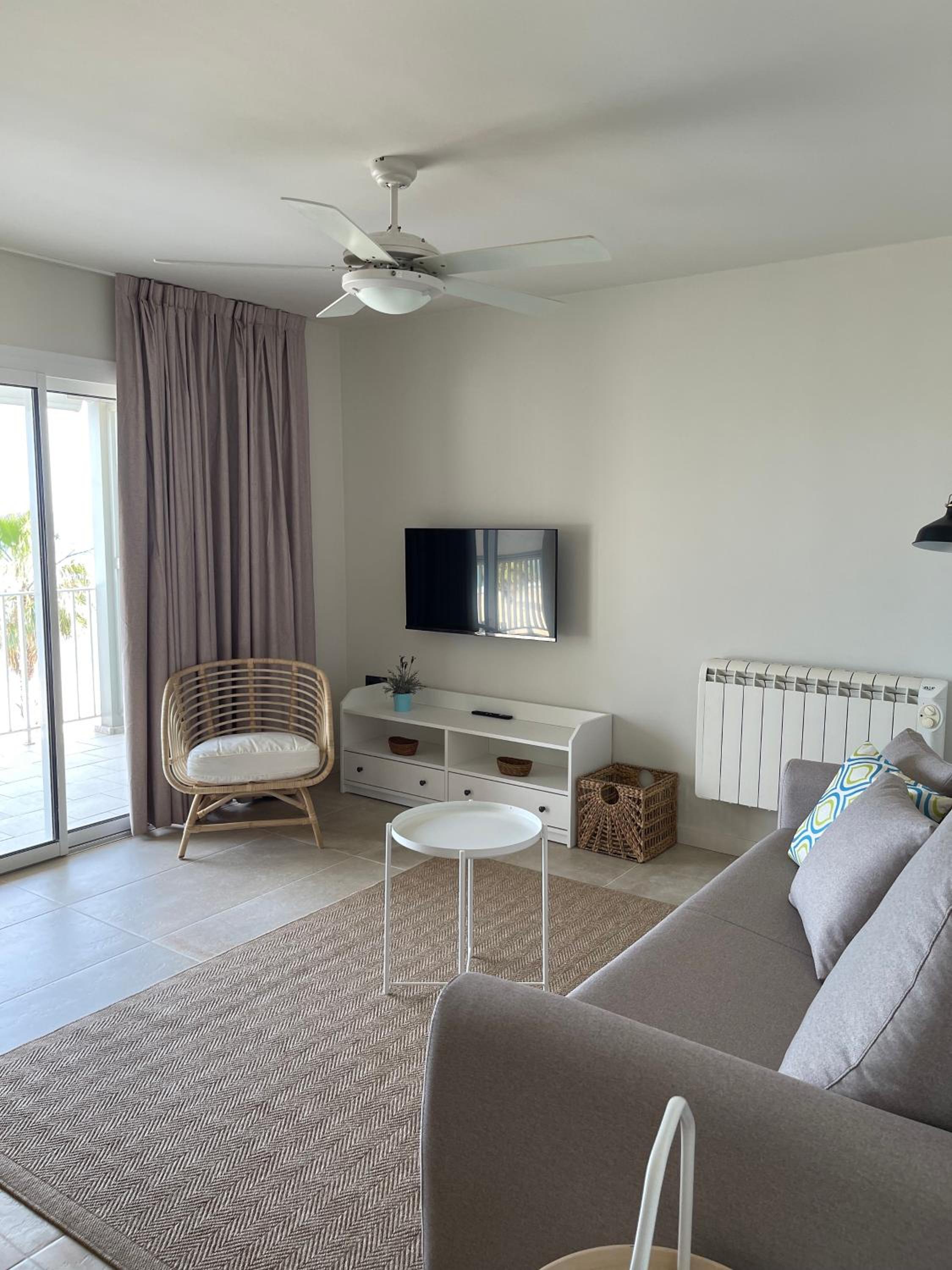 Apartamento superior con vista al mar - Frente a la playa