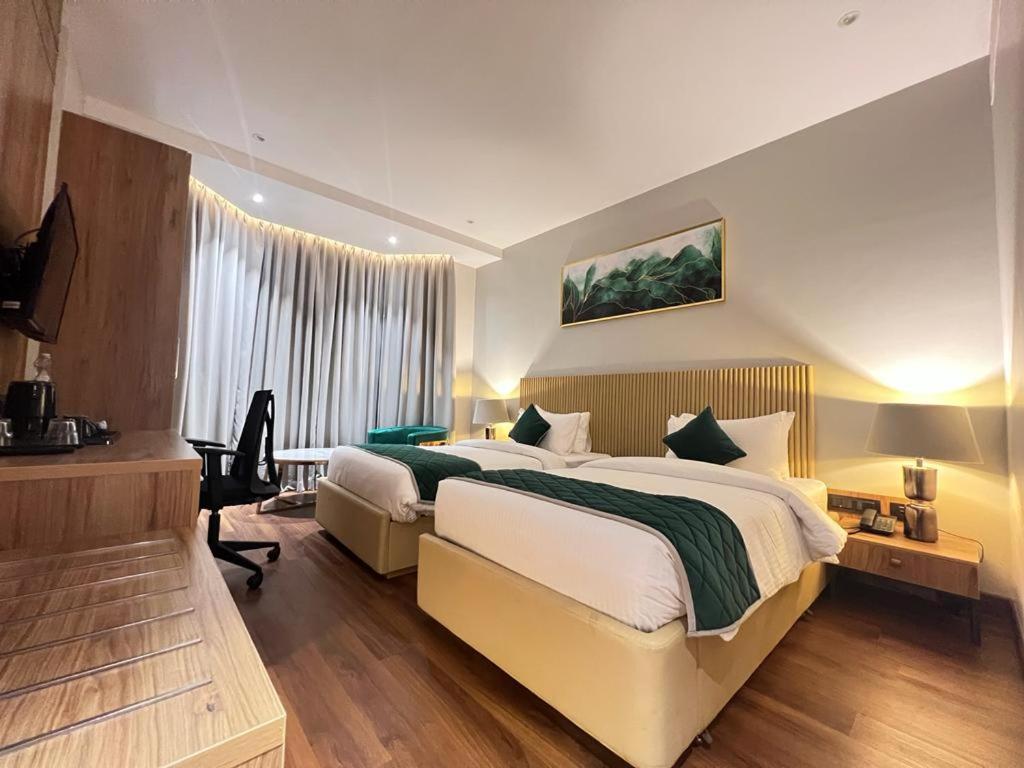 Deluxe Twin Room - Photo 5