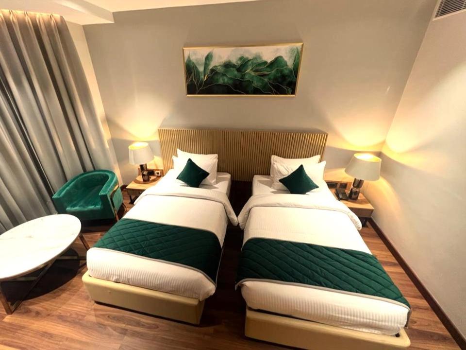 Deluxe Twin Room - Photo 3