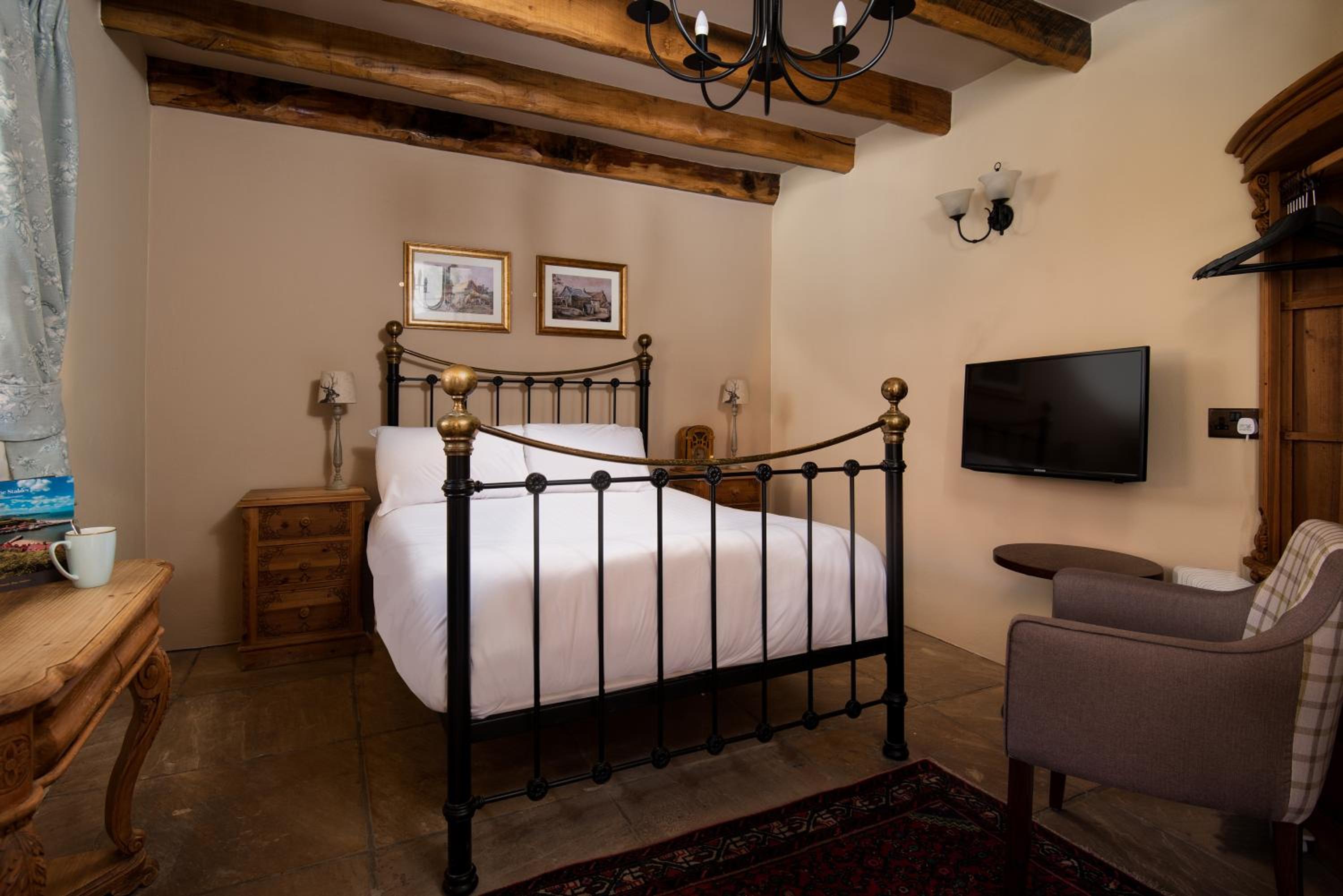 Feature Double Room