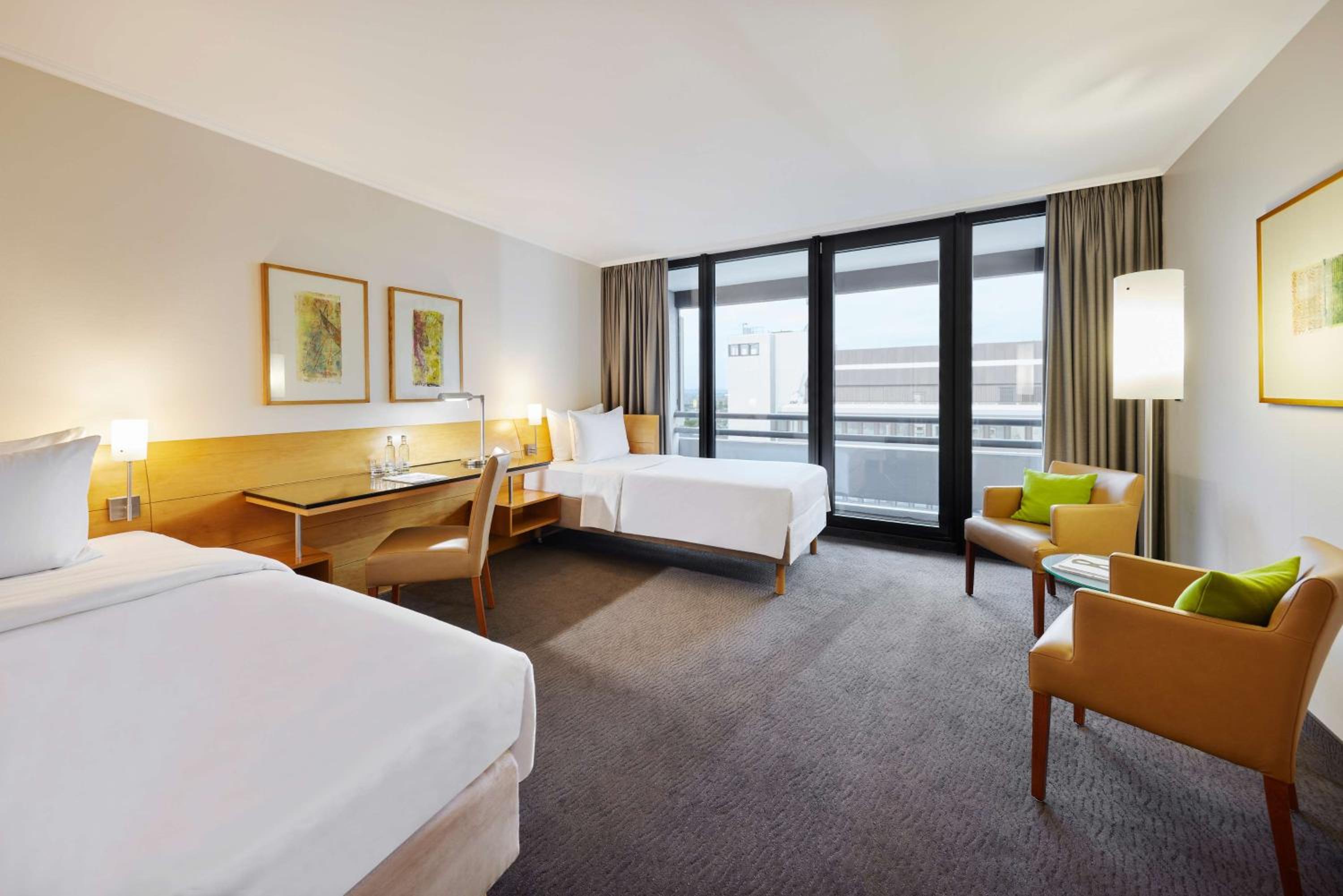 Twin Room - Photo 1