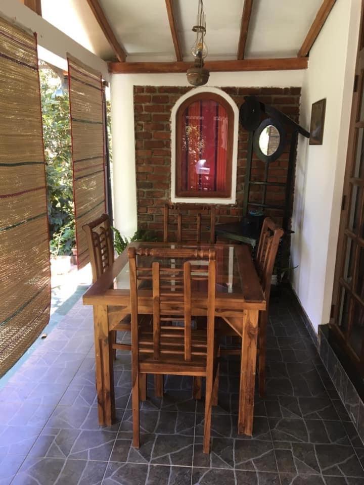 Family Room photo 2