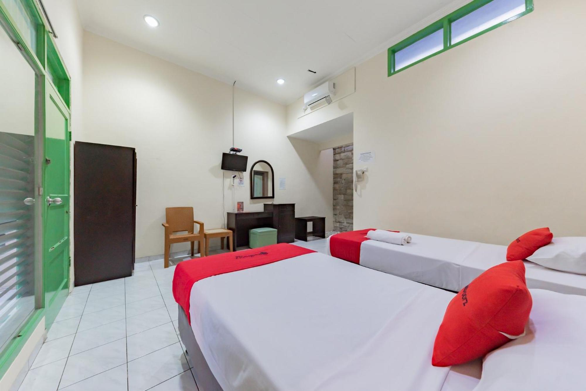 Deluxe Room - Photo 4