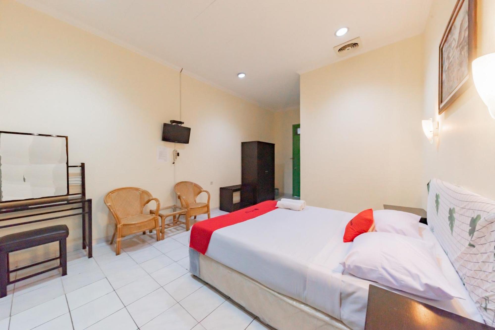 Standard Double Room - Photo 3